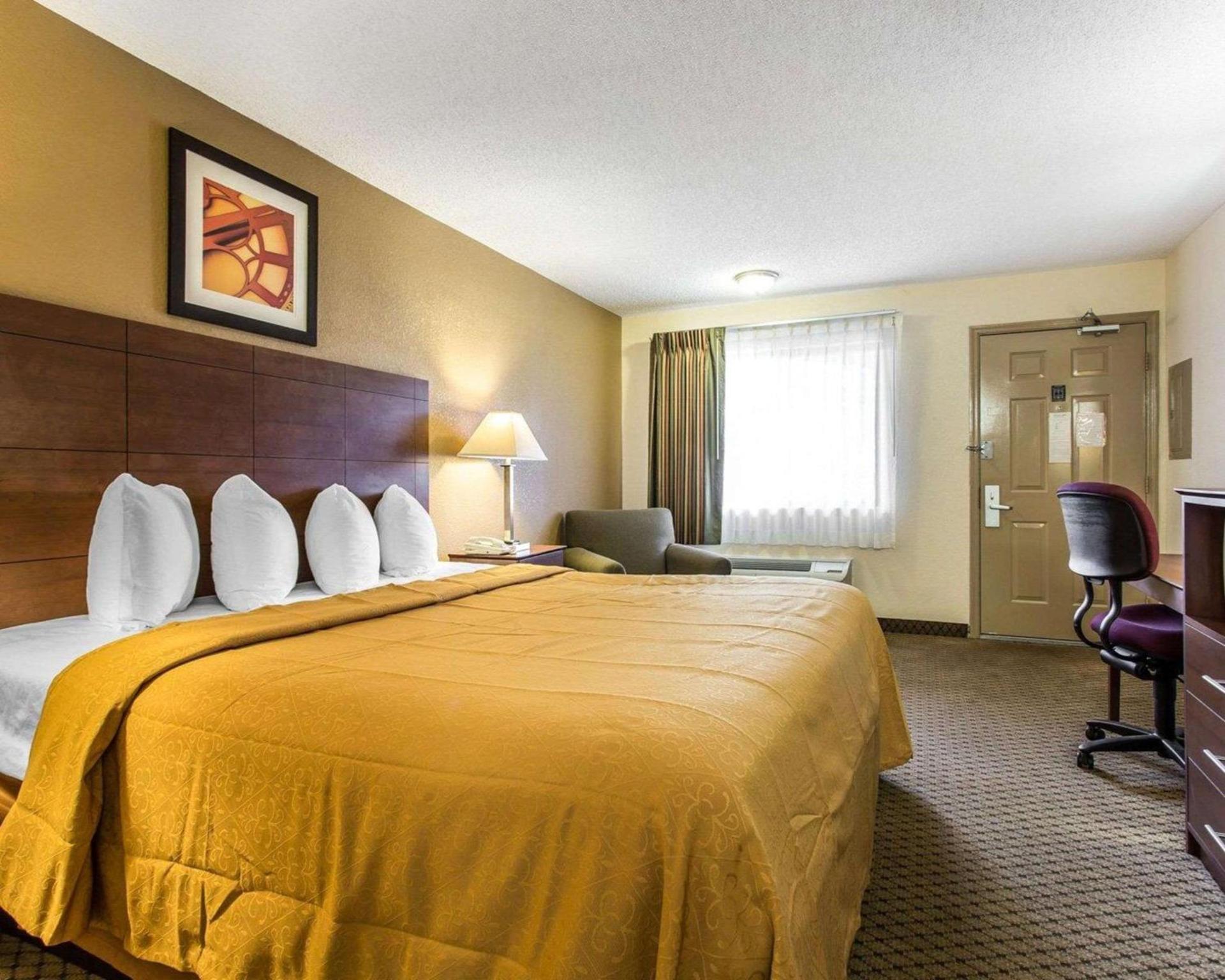Quality Inn & Suites Morrow Atlanta South photo 8
