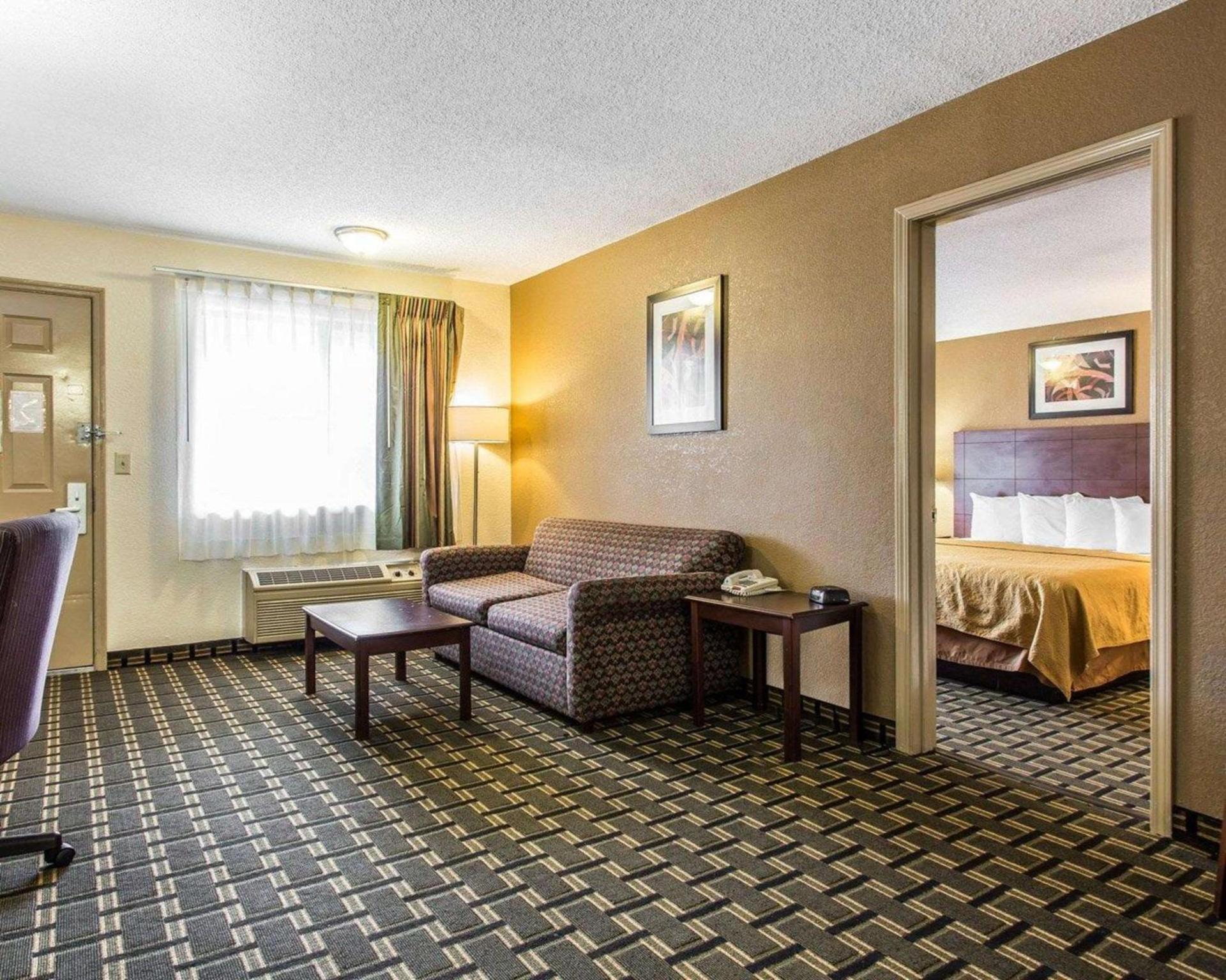 Quality Inn & Suites Morrow Atlanta South photo 11