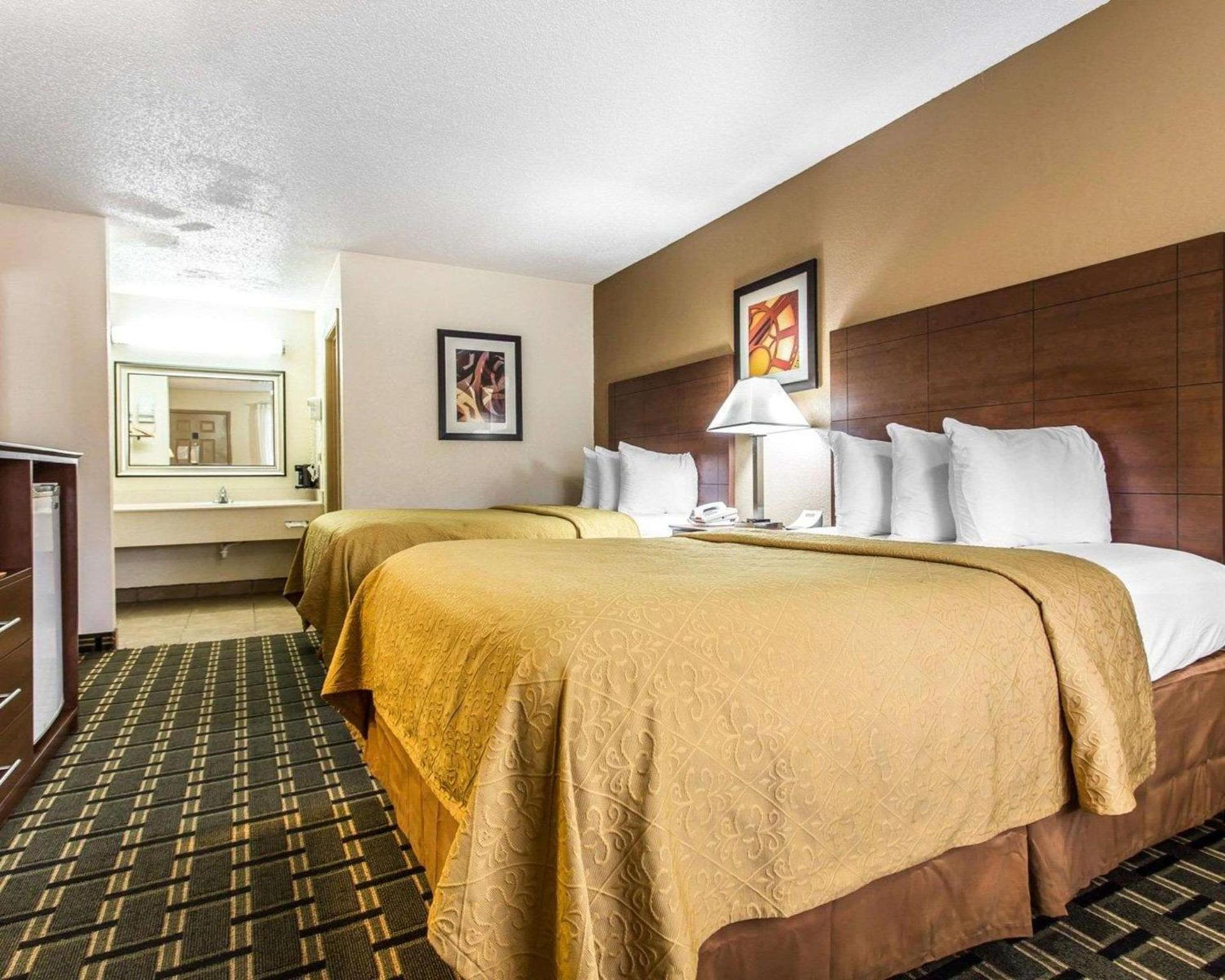 Quality Inn & Suites Morrow Atlanta South photo 13