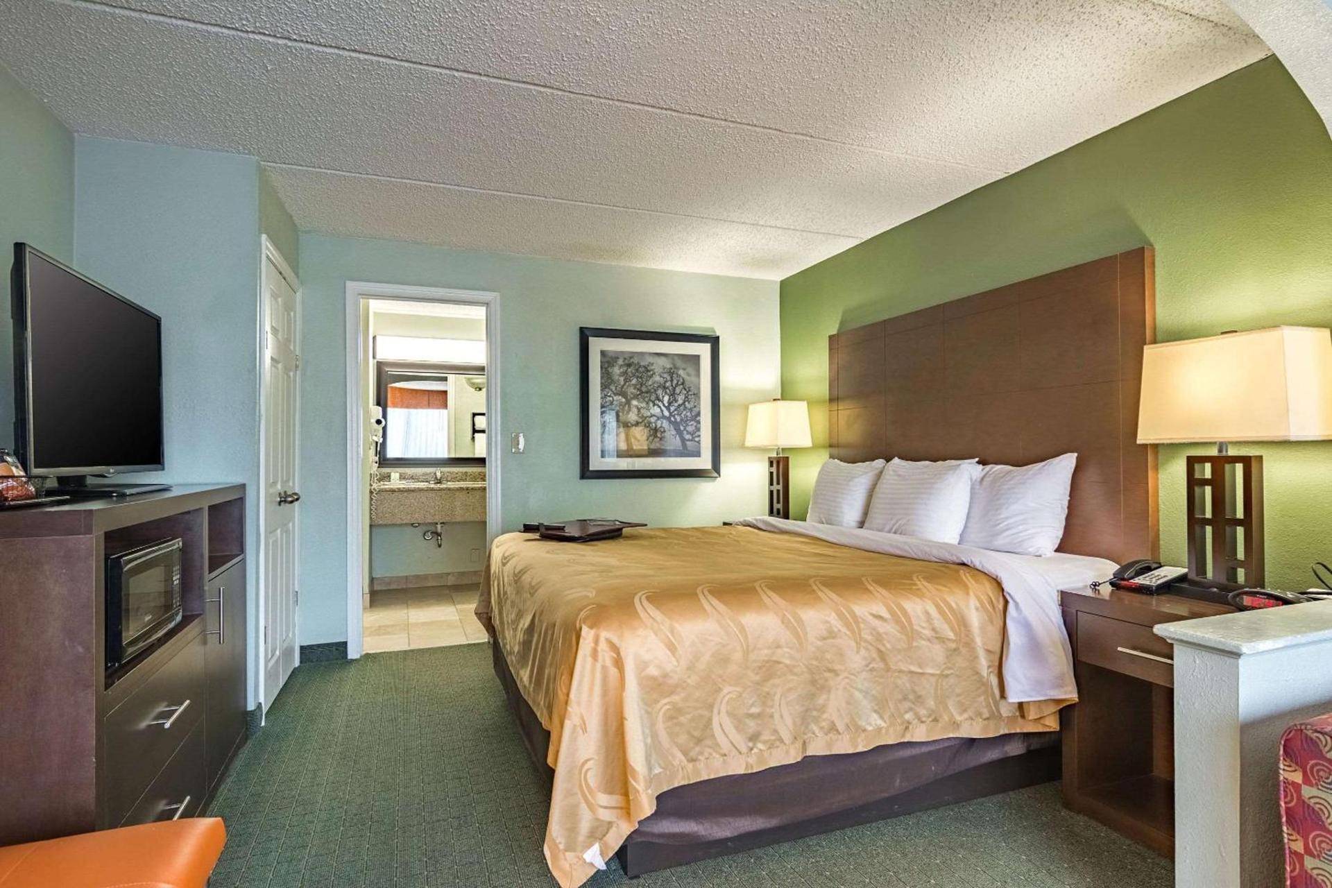 Quality Inn Columbus near Fort Benning photo 24