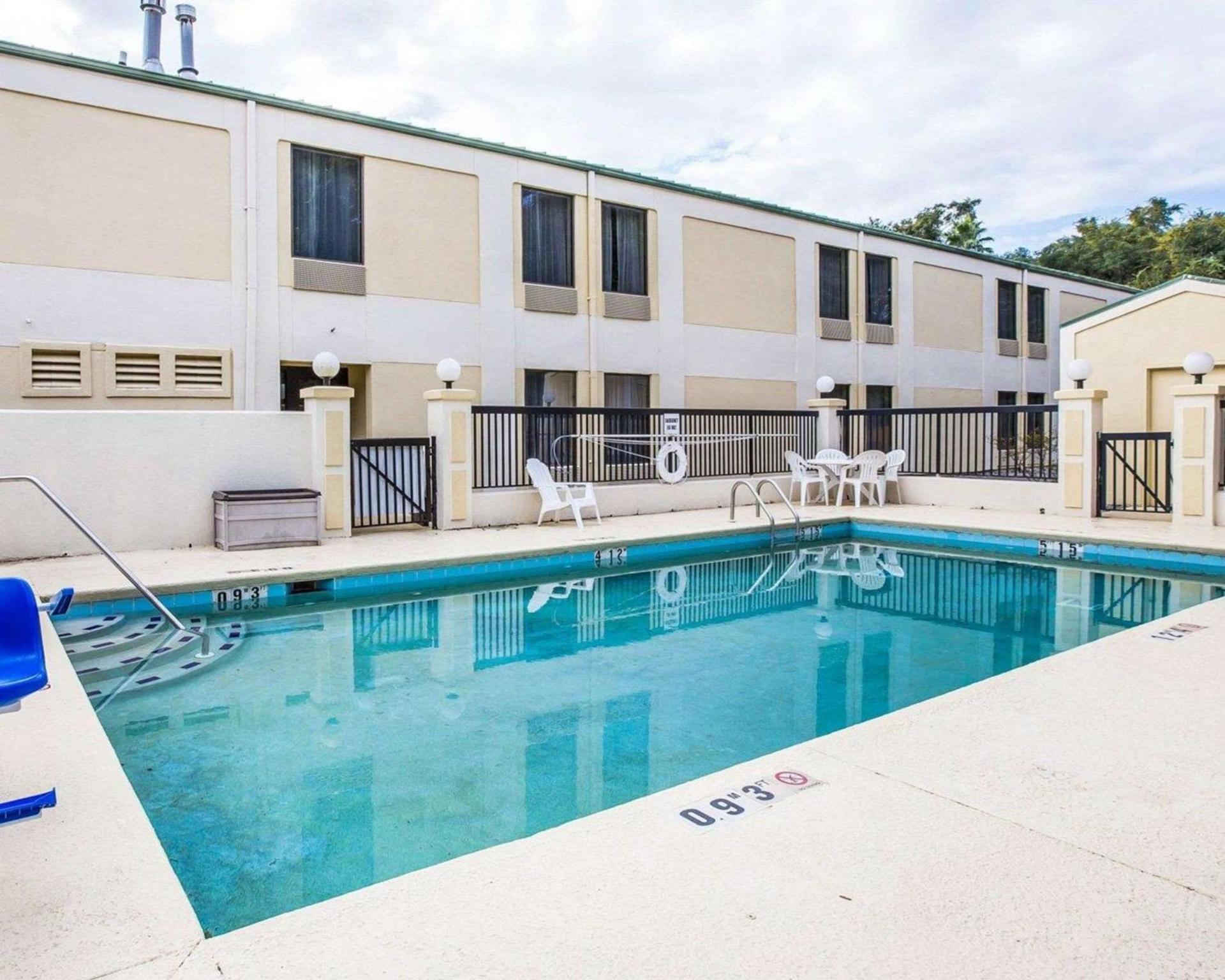 Quality Inn Darien-North Brunswick photo 22