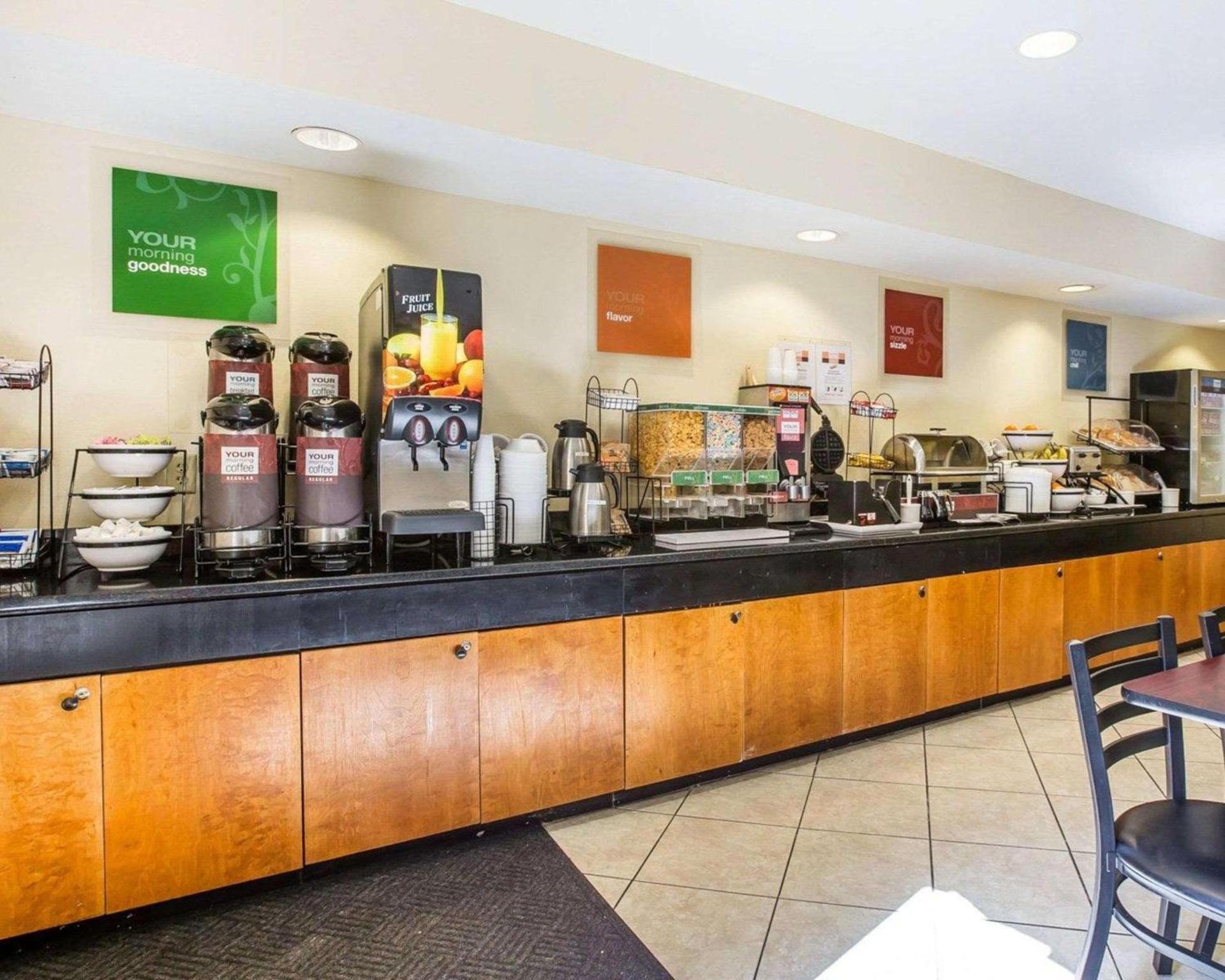 Quality Inn Darien-North Brunswick photo 23