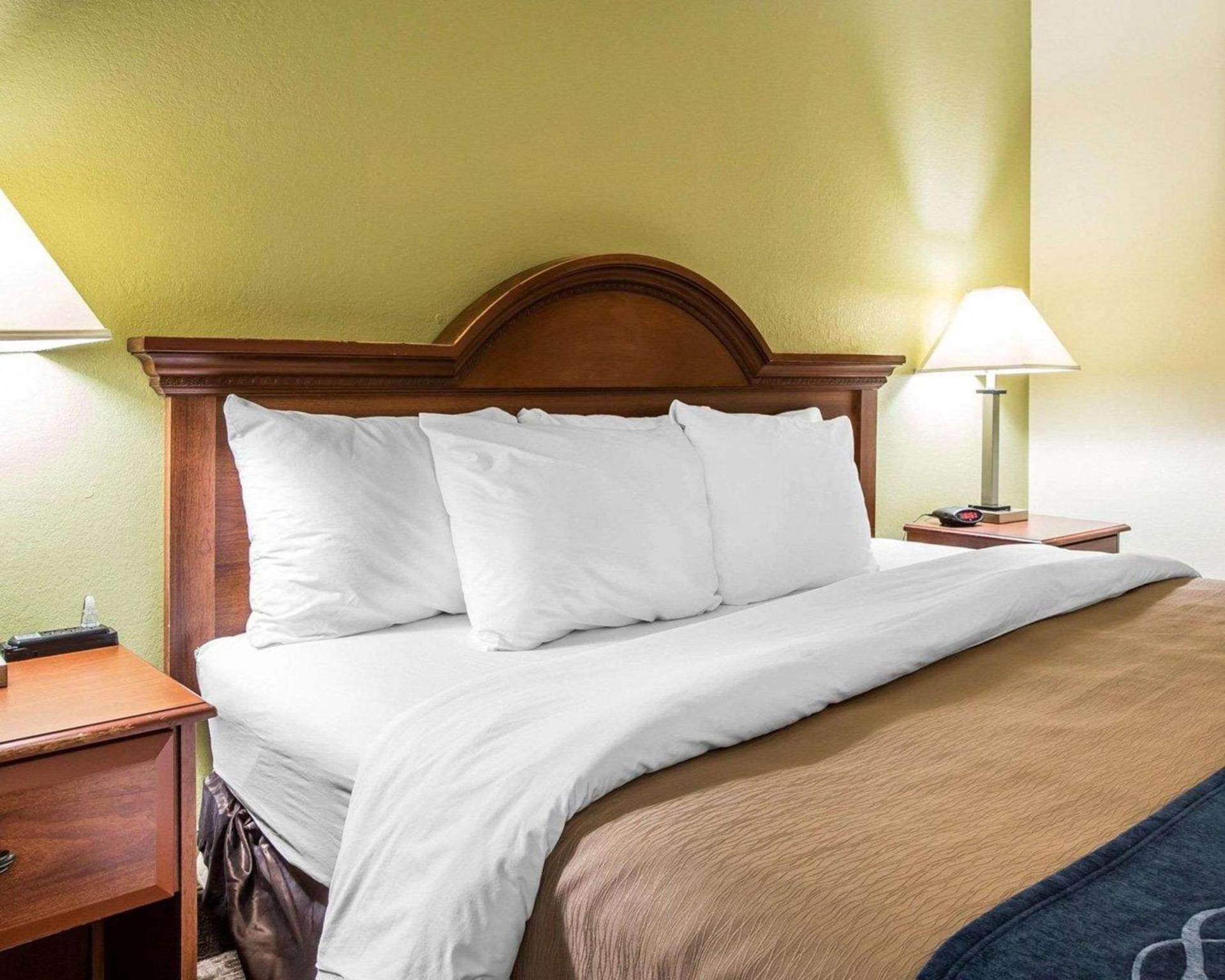 Quality Inn Darien-North Brunswick photo 11
