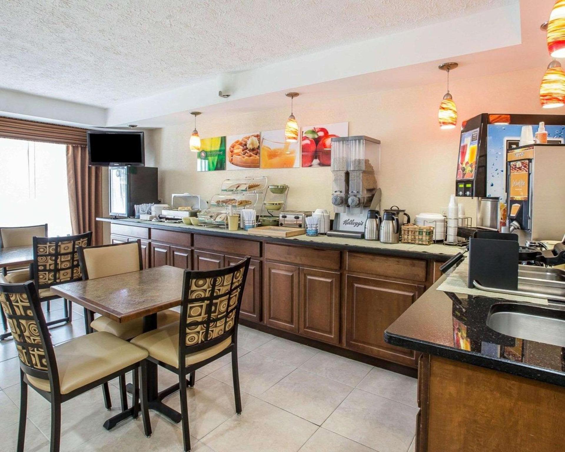 Quality Inn Dahlonega Near University photo 21