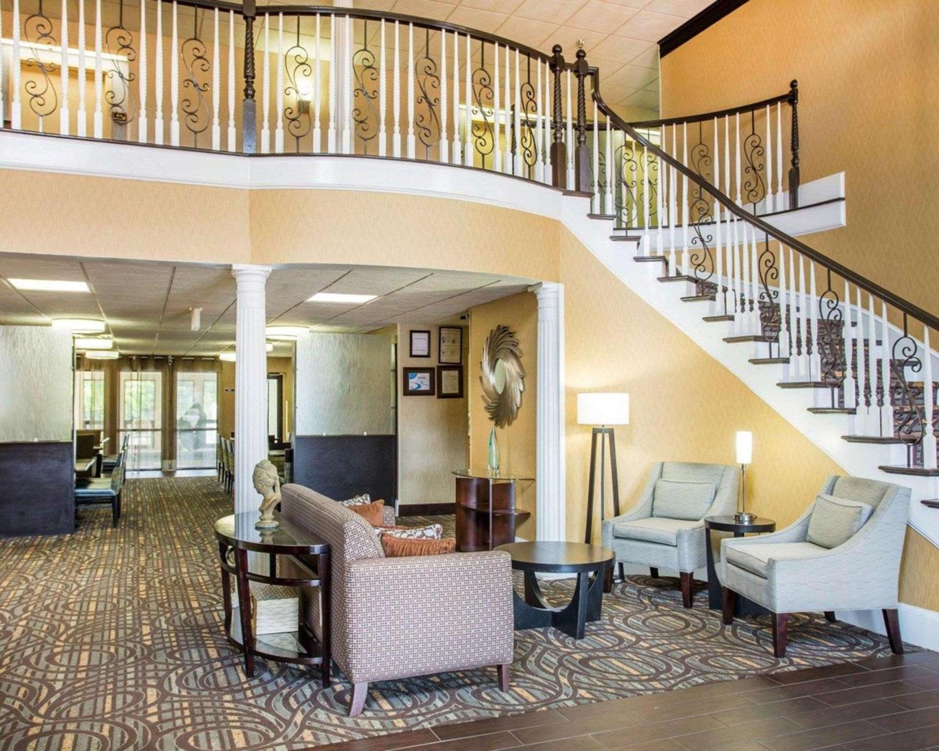 Comfort Inn & Suites at Stone Mountain photo 3