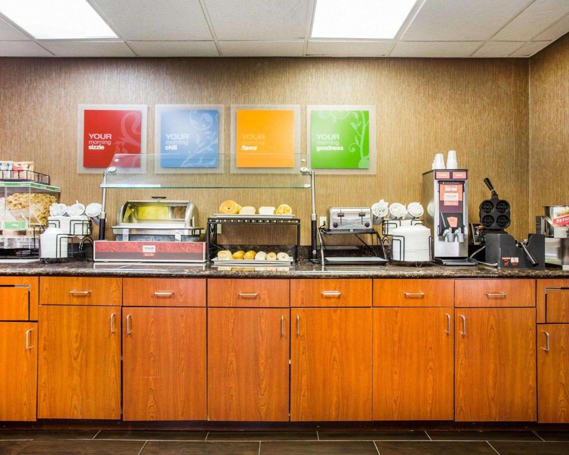 Comfort Inn & Suites at Stone Mountain photo 23
