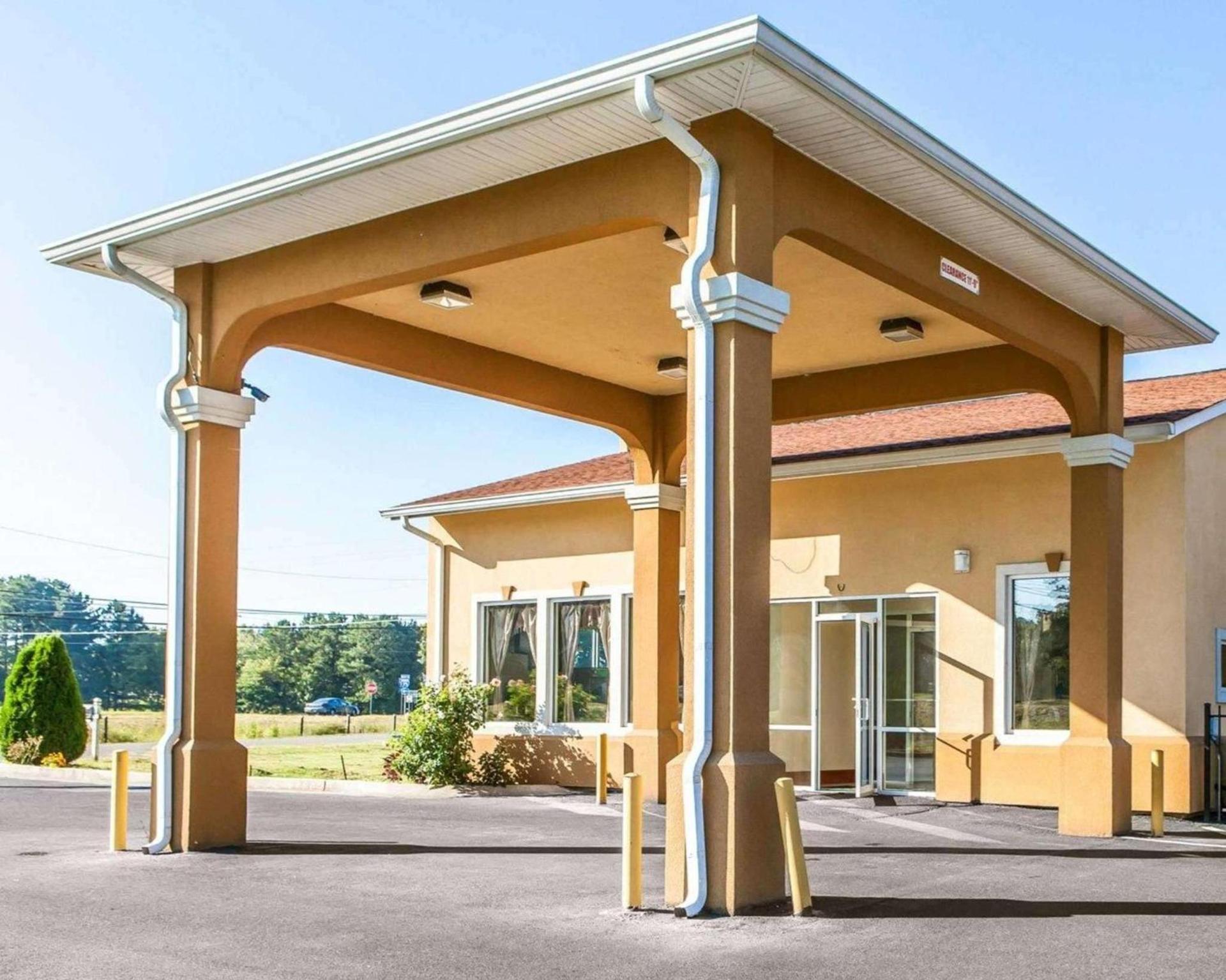 Quality Inn & Suites Cartersville North photo 1