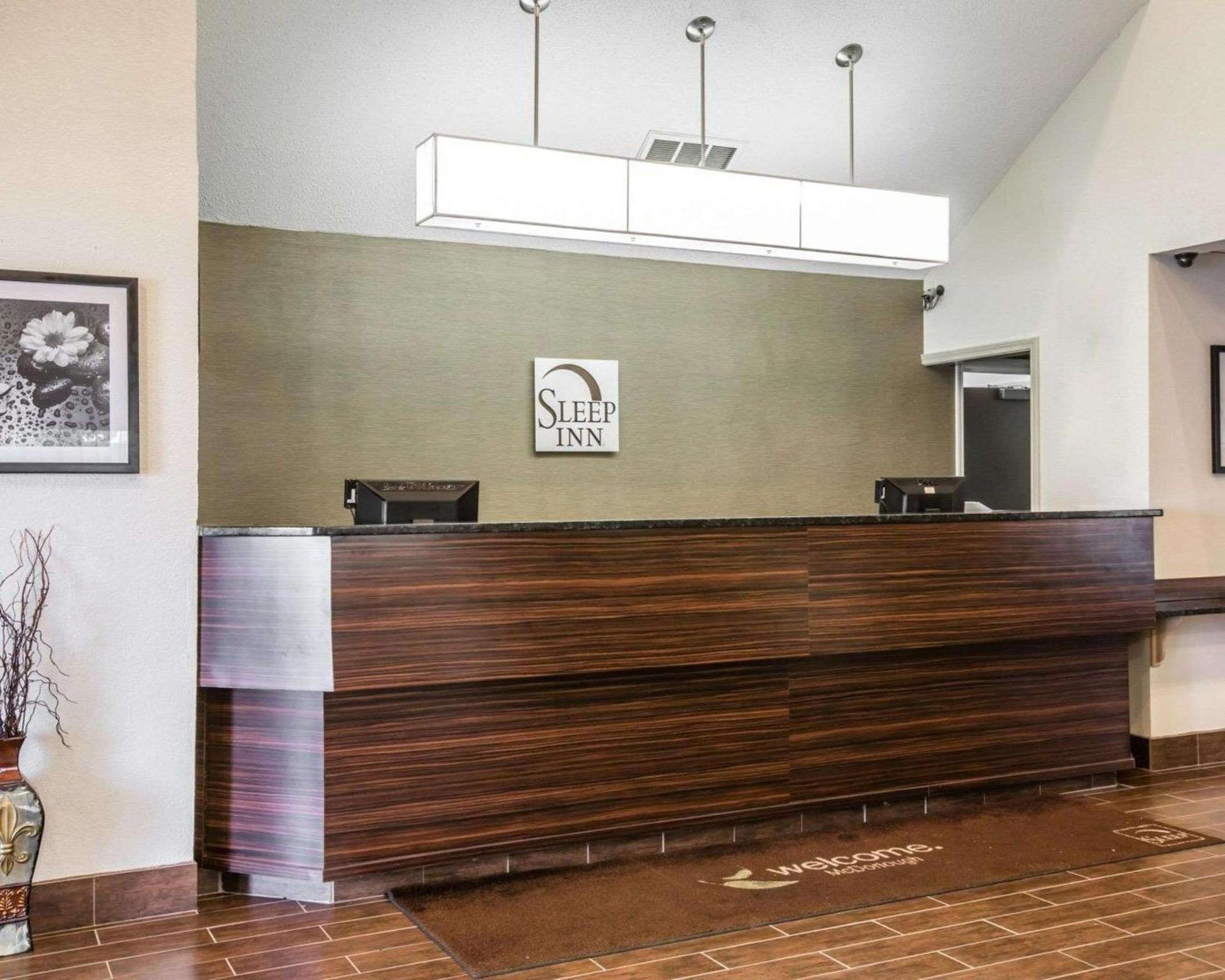 Days Inn by Wyndham McDonough photo 5