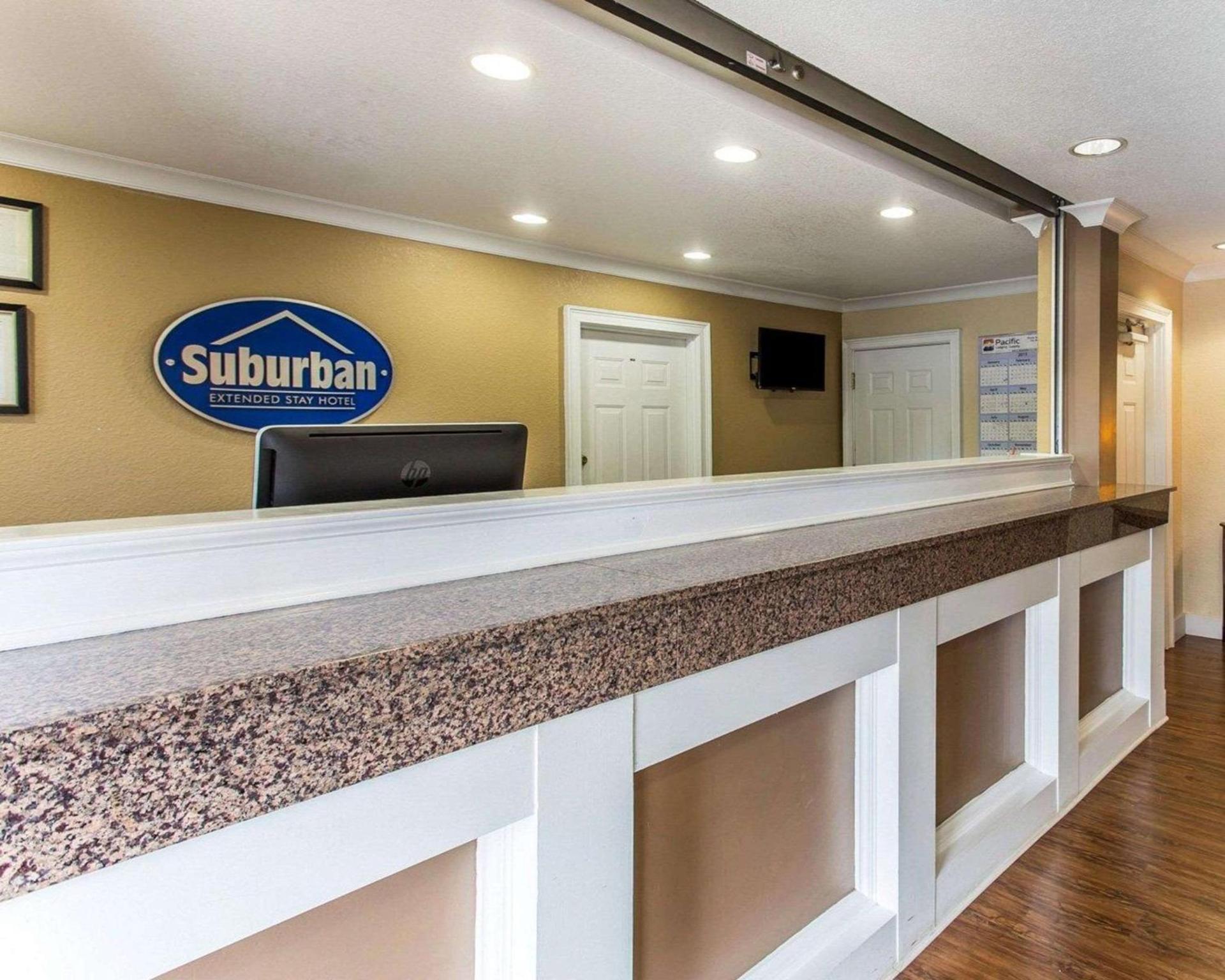 Suburban Studios Kennesaw-Marietta North photo 3