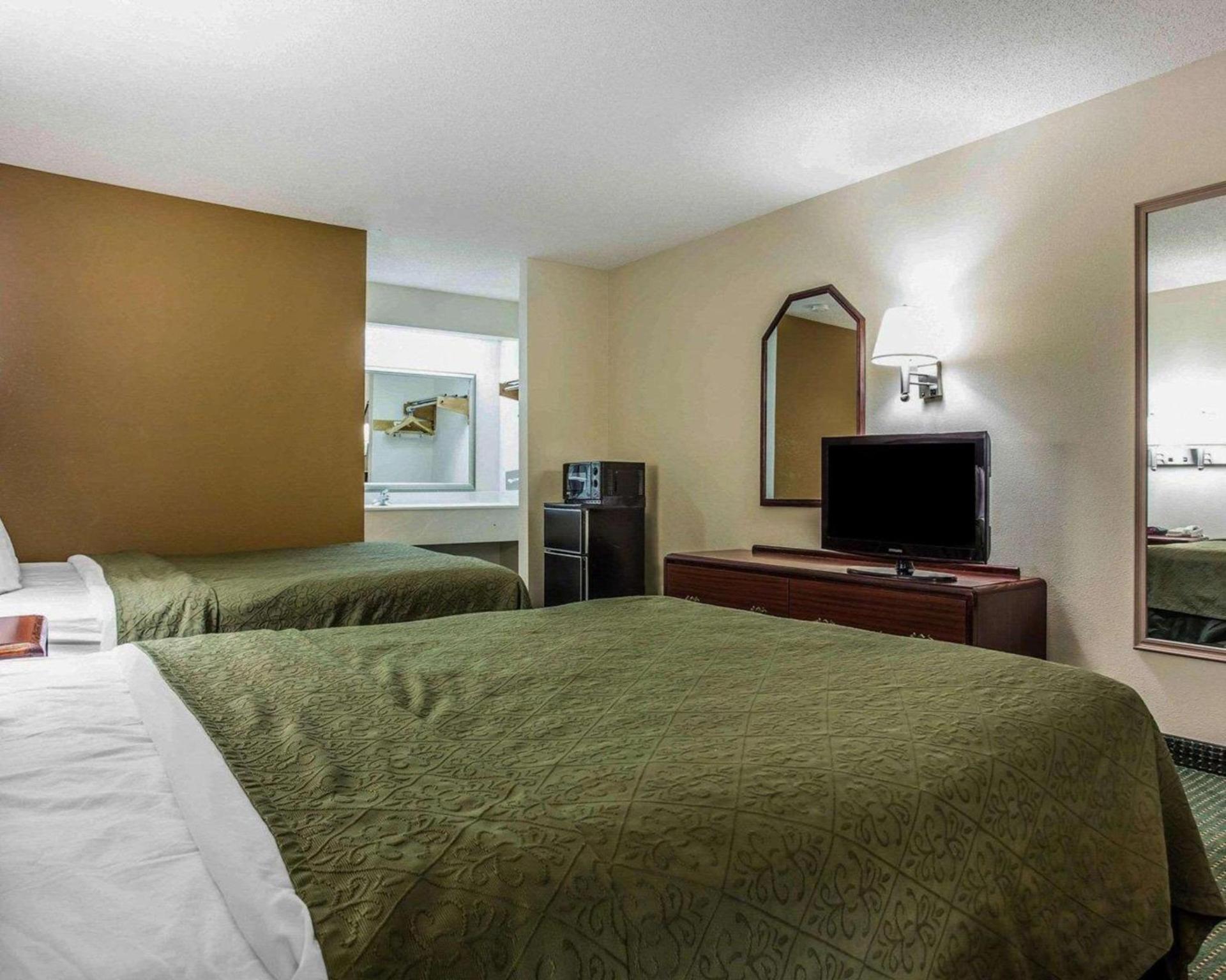 Quality Inn & Suites Stockbridge Atlanta South I-75 photo 14