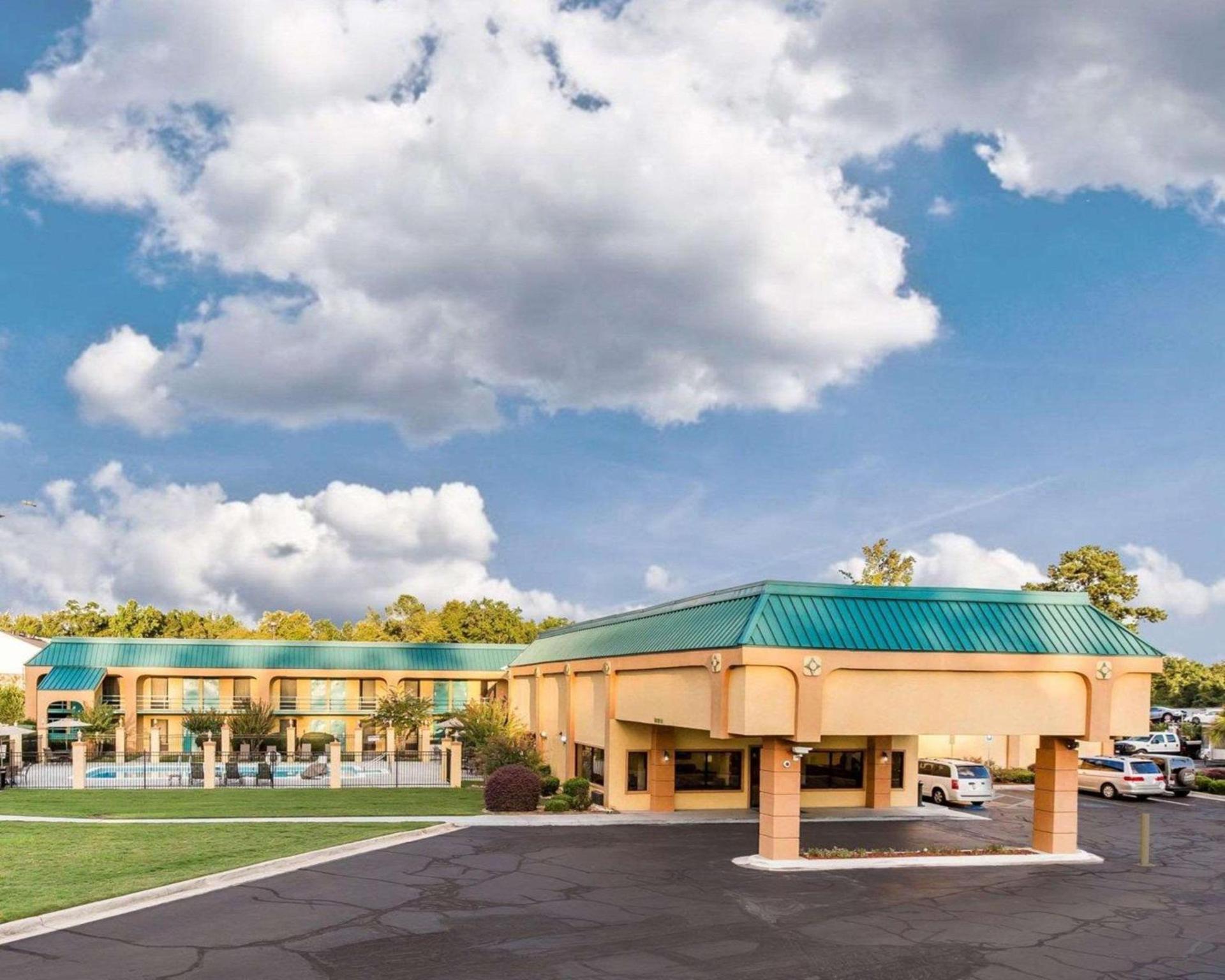 Quality Inn Macon West photo 1