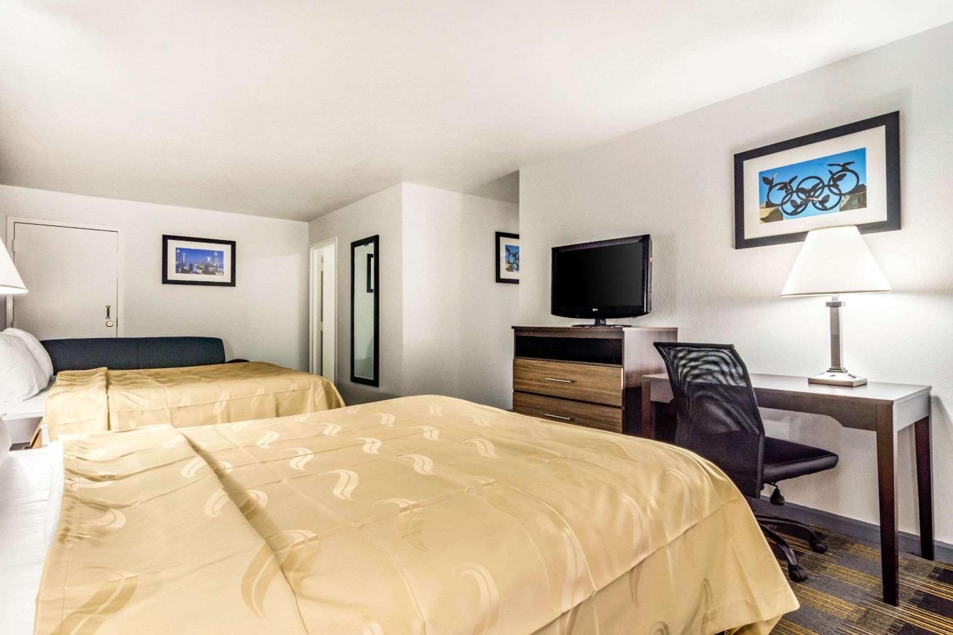 Quality Inn near Six Flags Douglasville photo 28