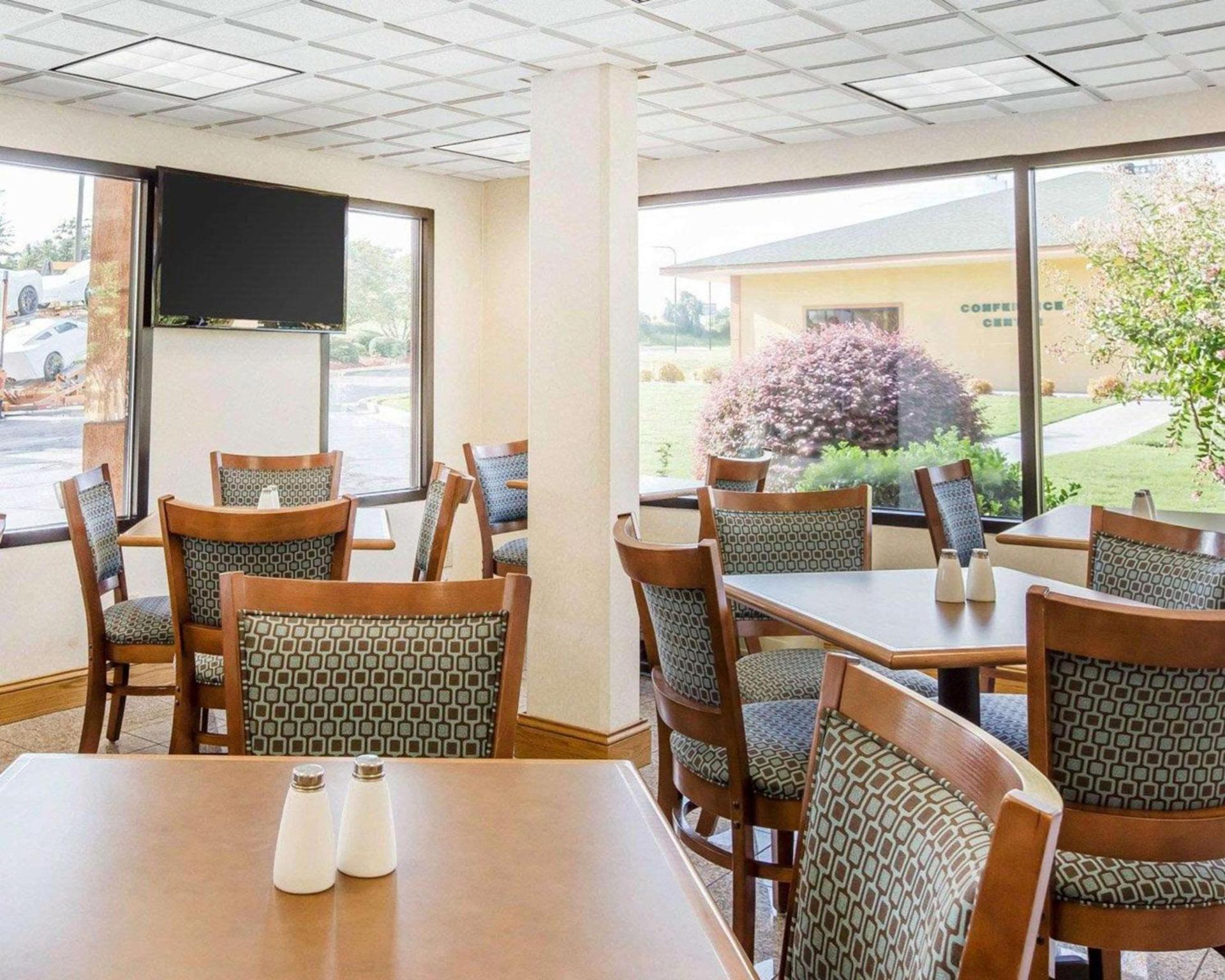 Quality Inn Macon West photo 28