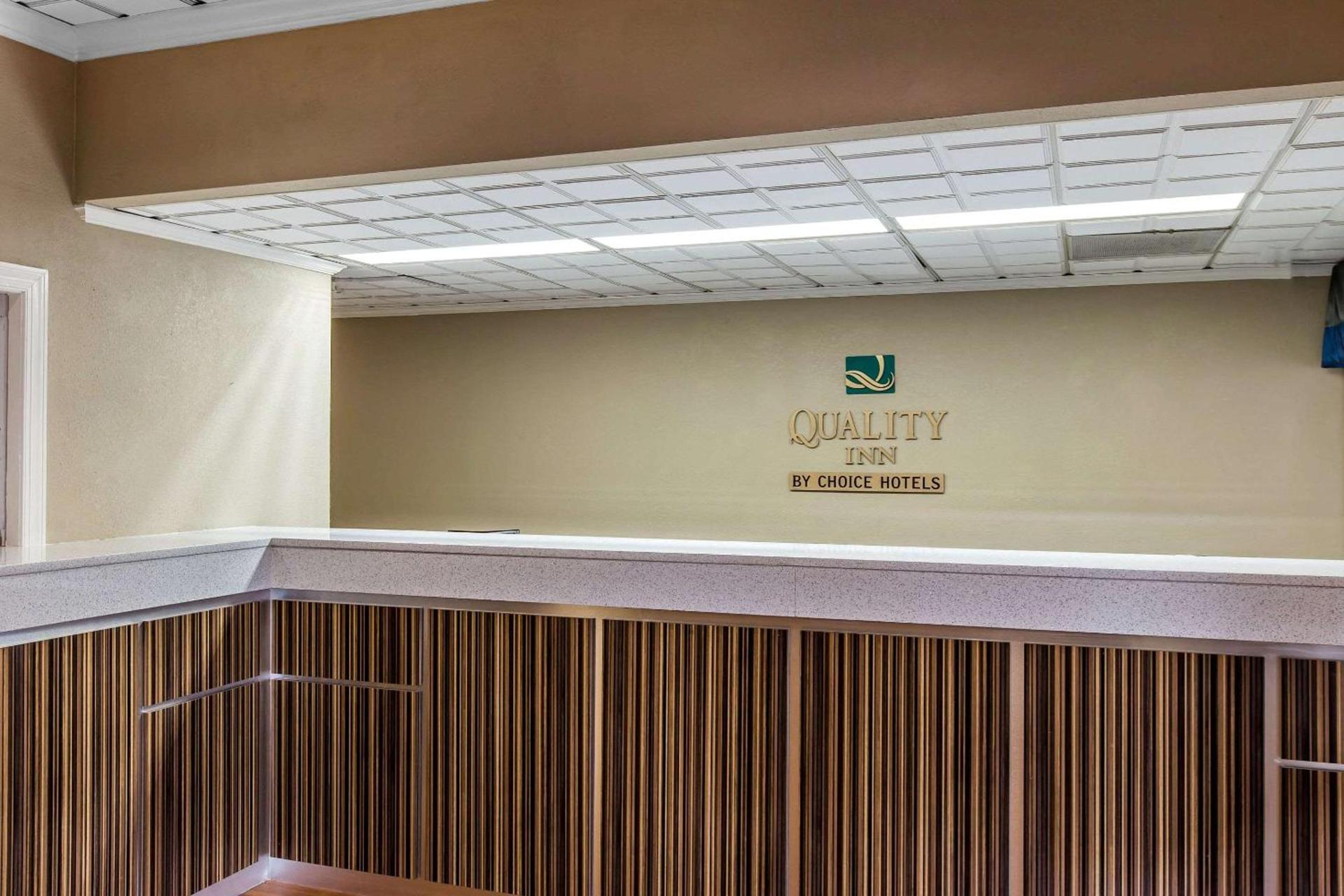 Quality Inn Savannah Midtown photo 4