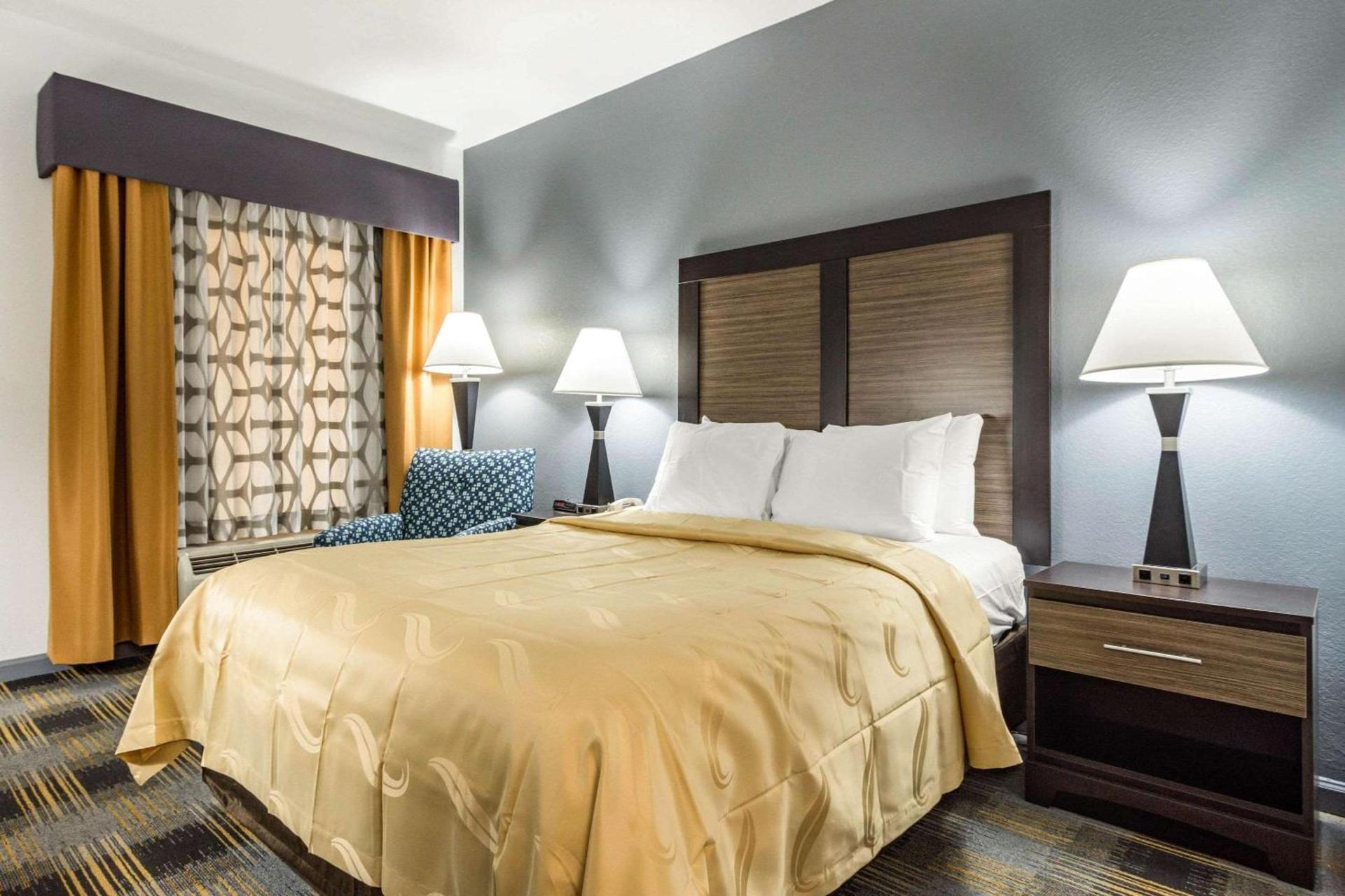 Quality Inn near Six Flags Douglasville photo 16
