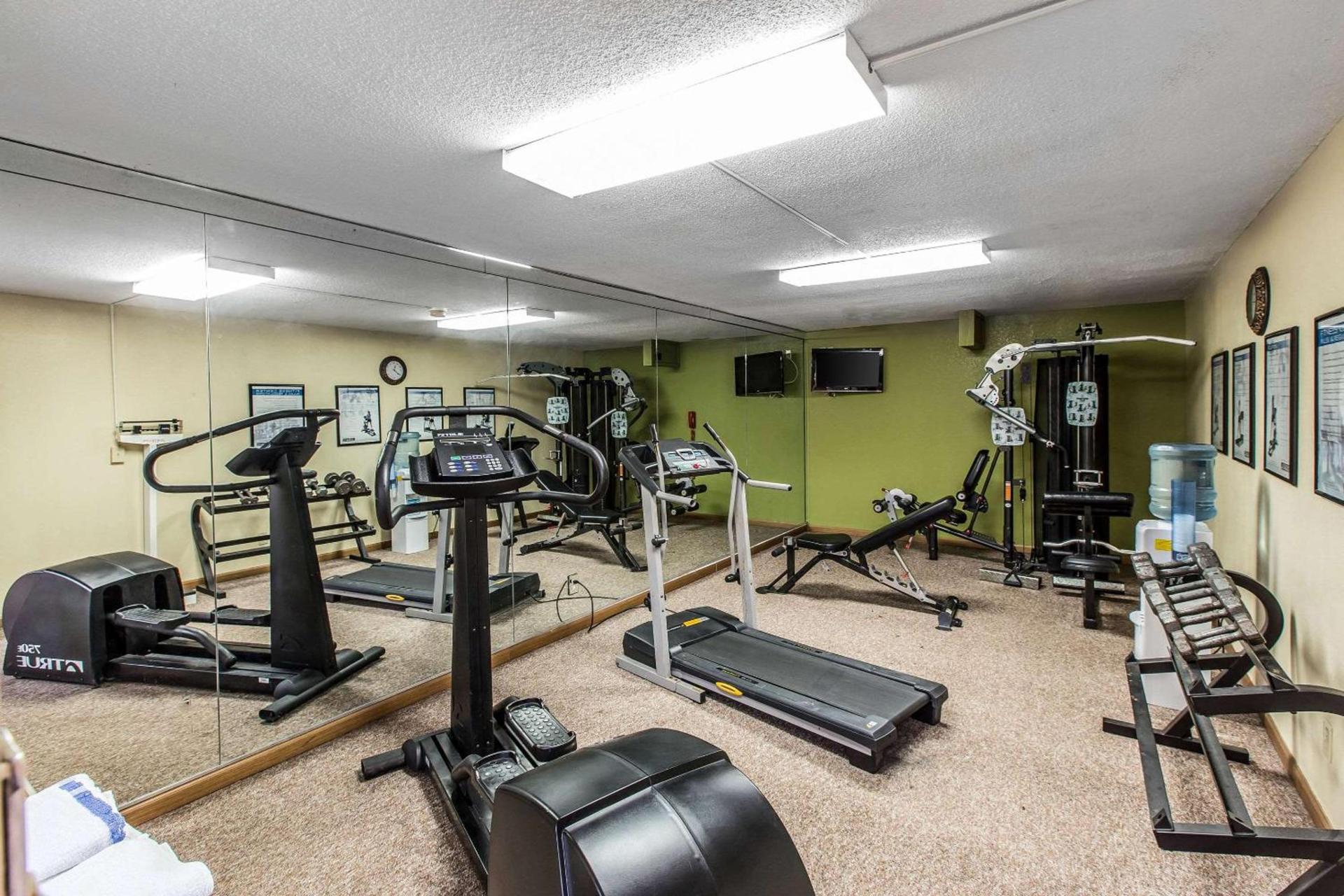 Quality Inn Savannah Midtown photo 7