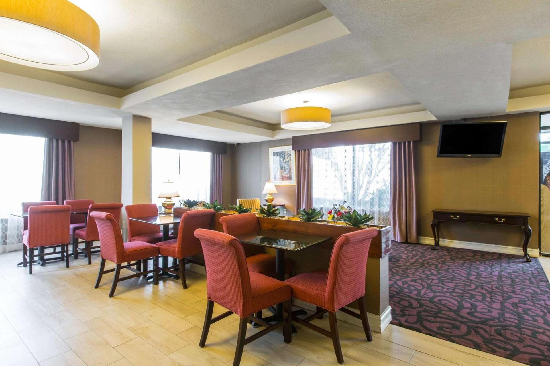 Royal Palms Inn photo 6