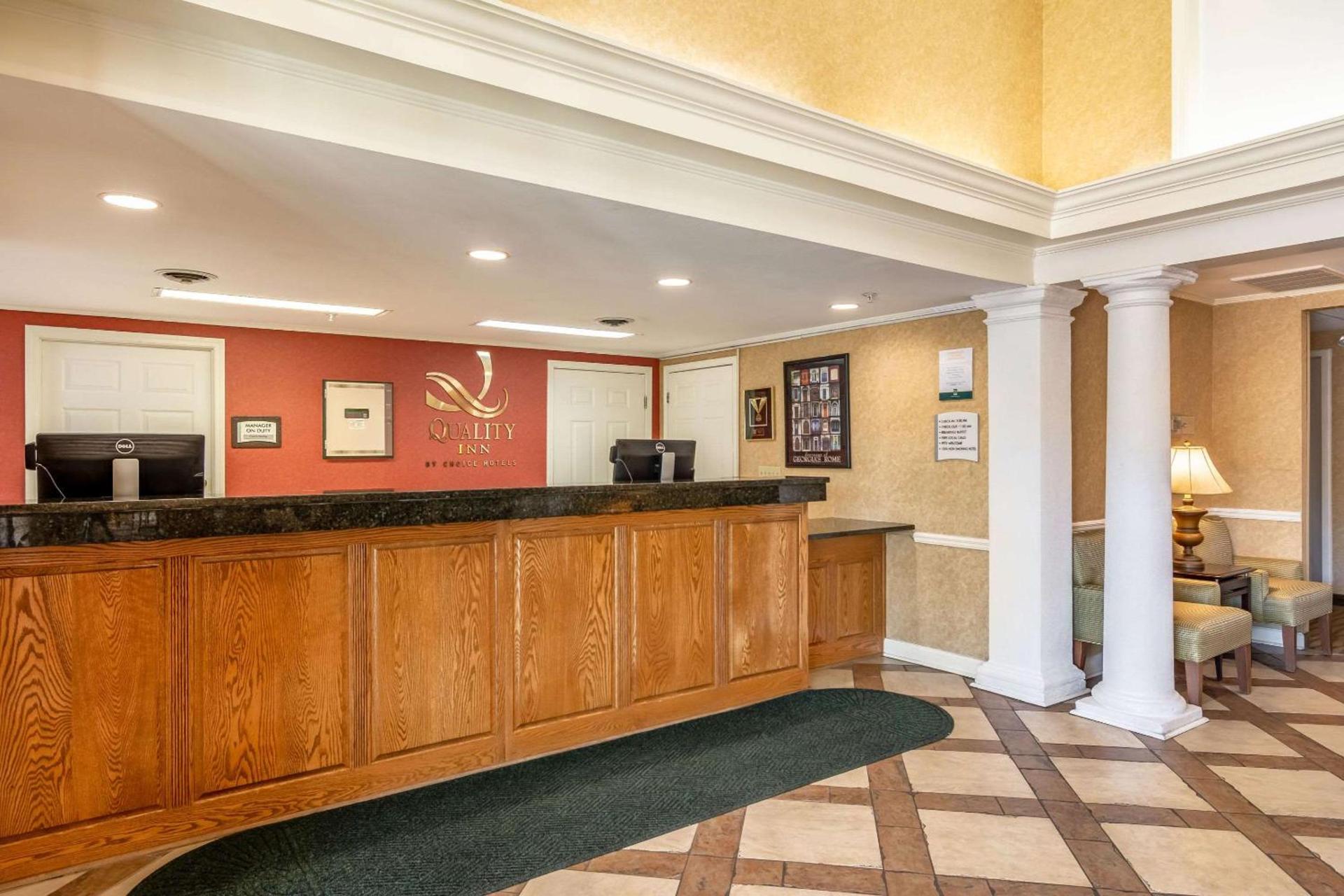 Quality Inn Rome South photo 24