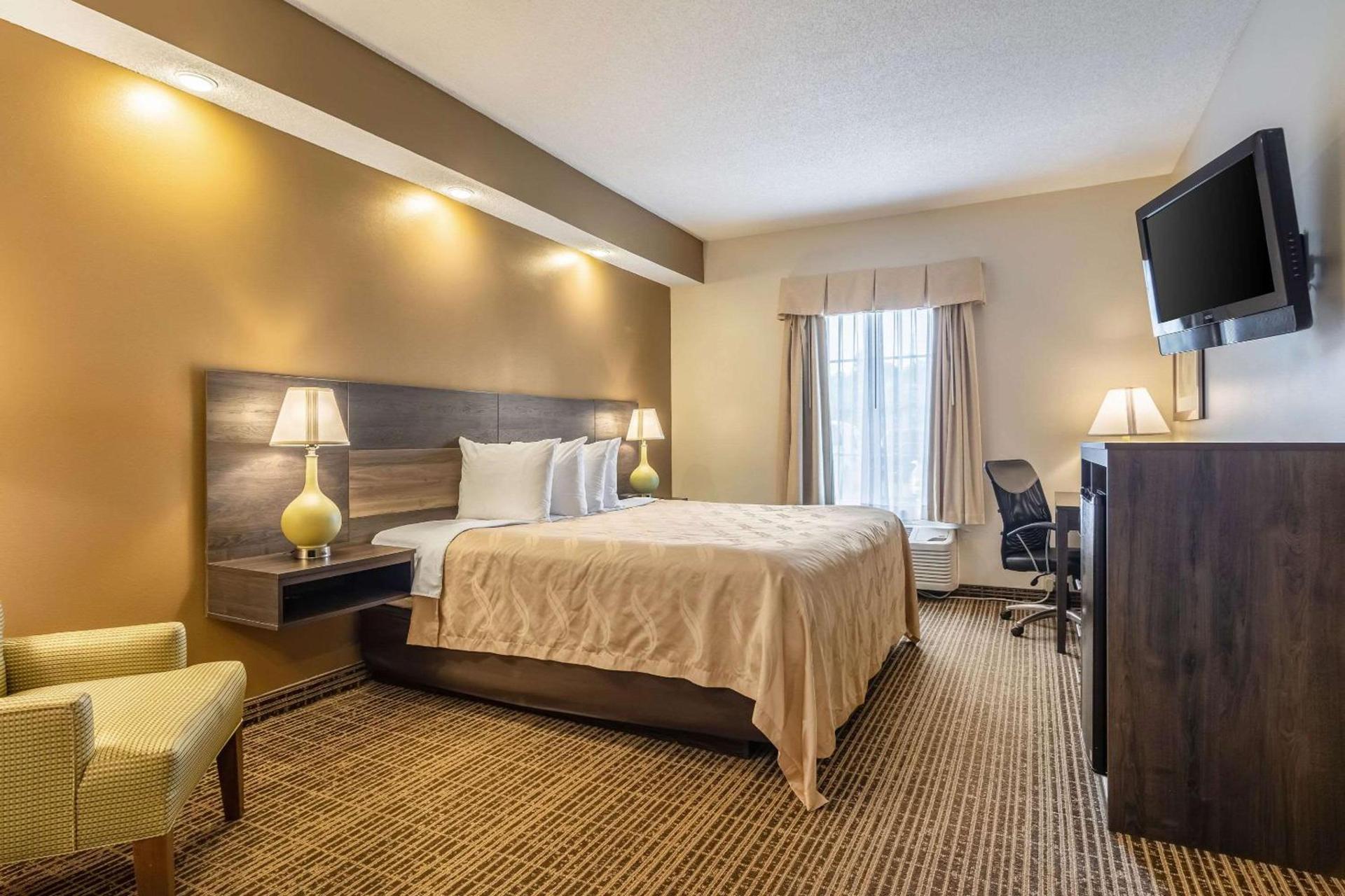 Quality Inn Rome South photo 19