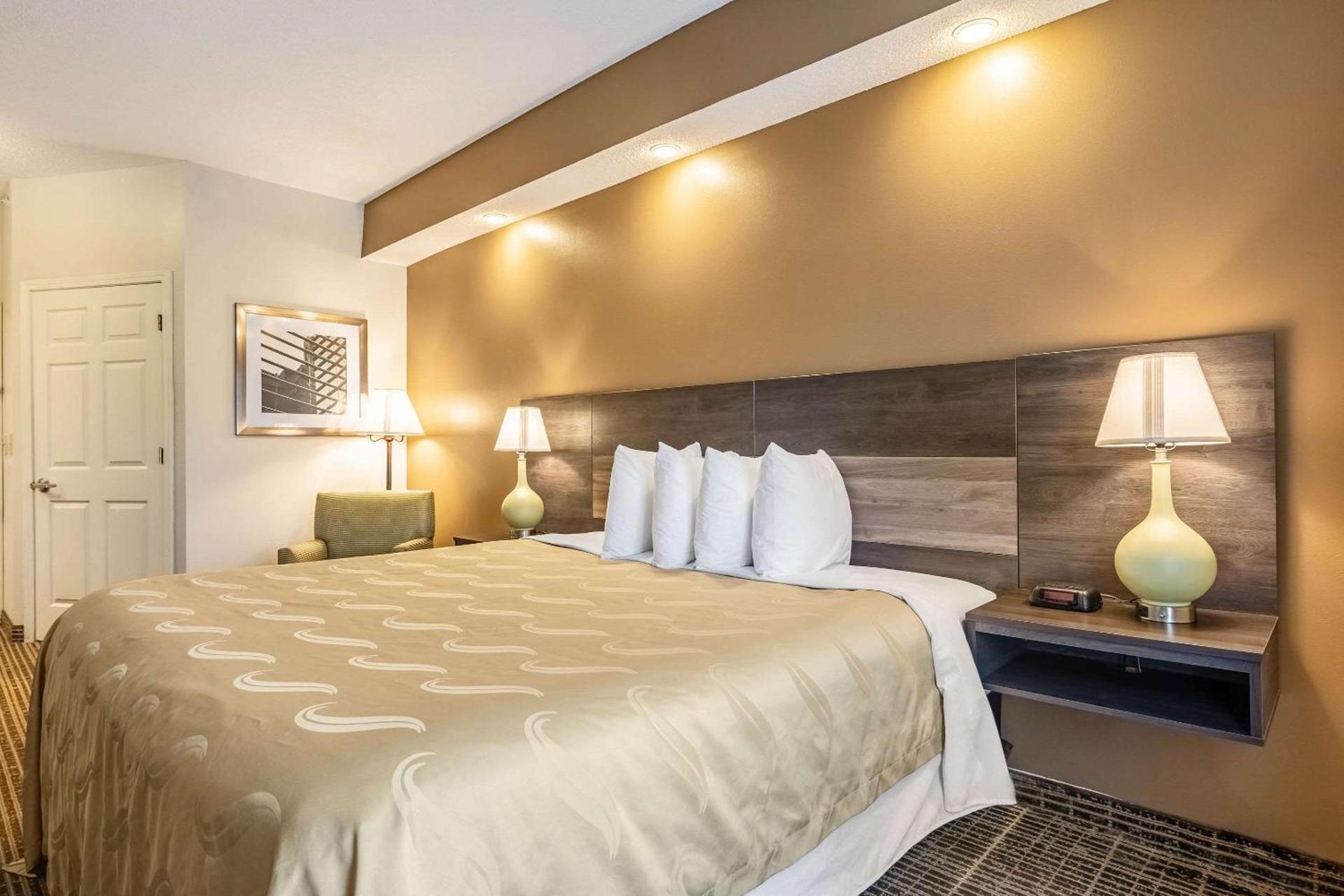 Quality Inn Rome South photo 9