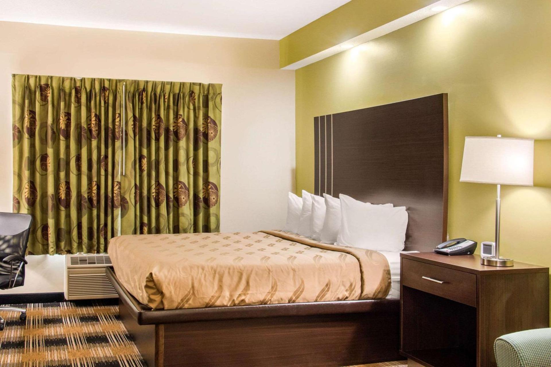 Quality Inn Pooler - Savannah I-95 photo 19