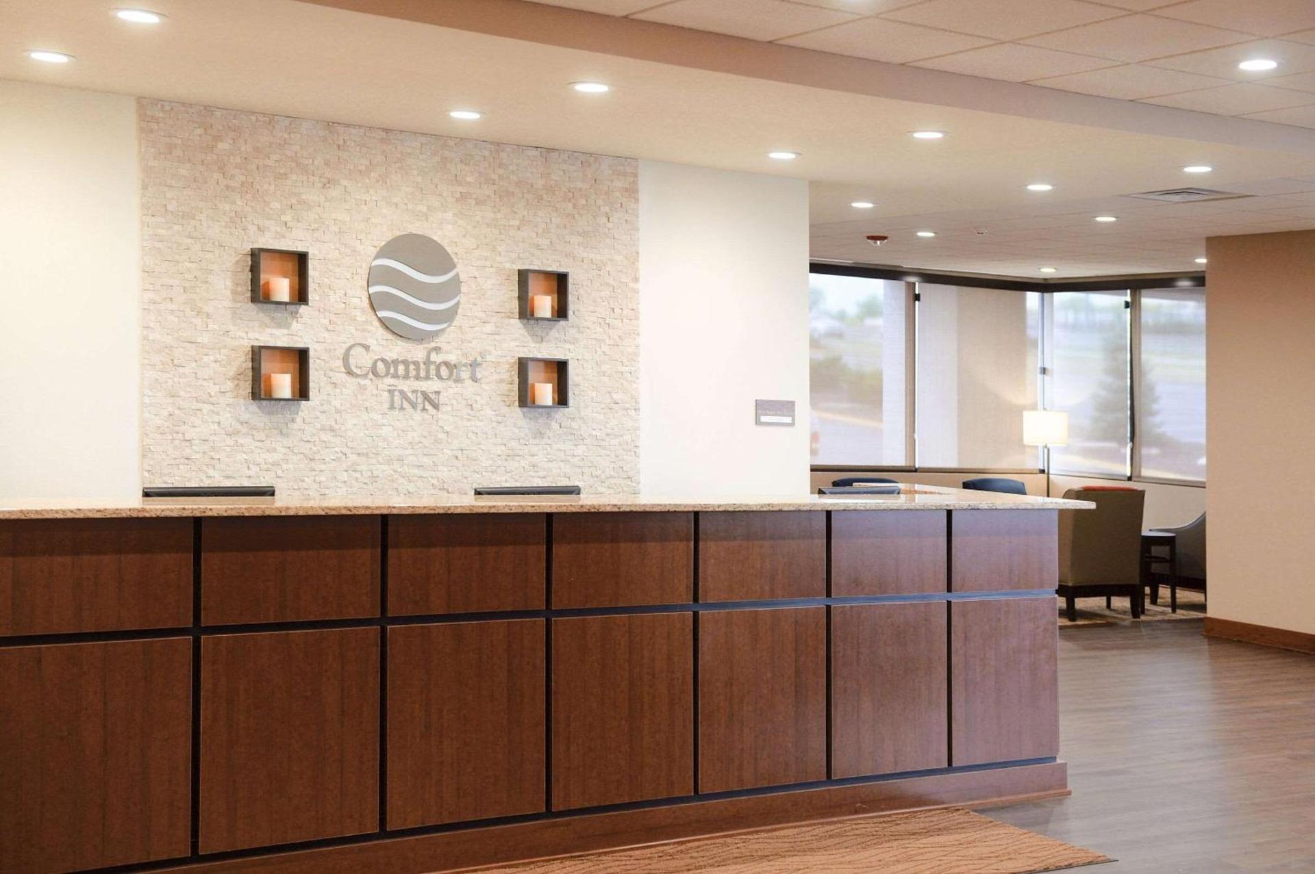 Comfort Inn & Suites Event Center photo 3