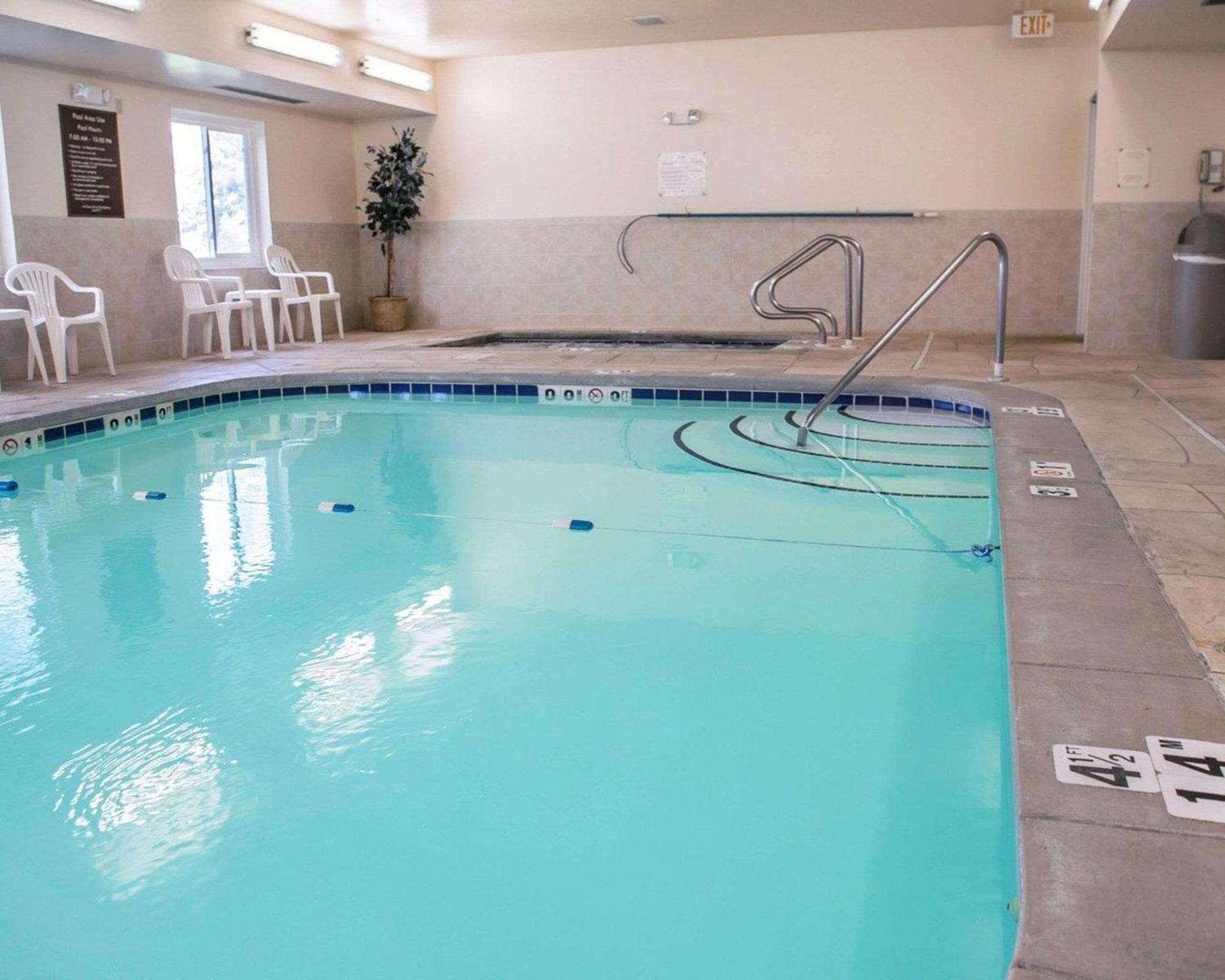 Sleep Inn & Suites Davenport - Quad Cities photo 15