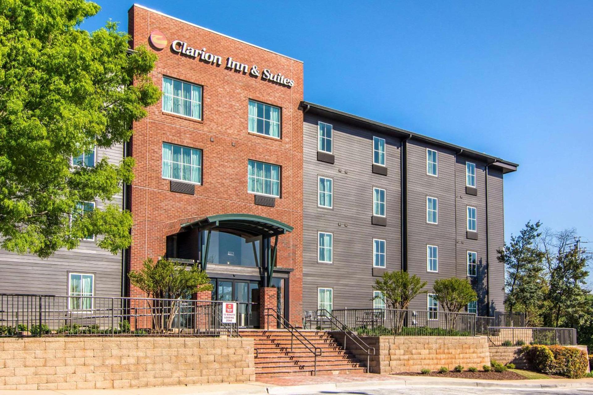 Clarion Inn & Suites Atlanta Downtown photo 1