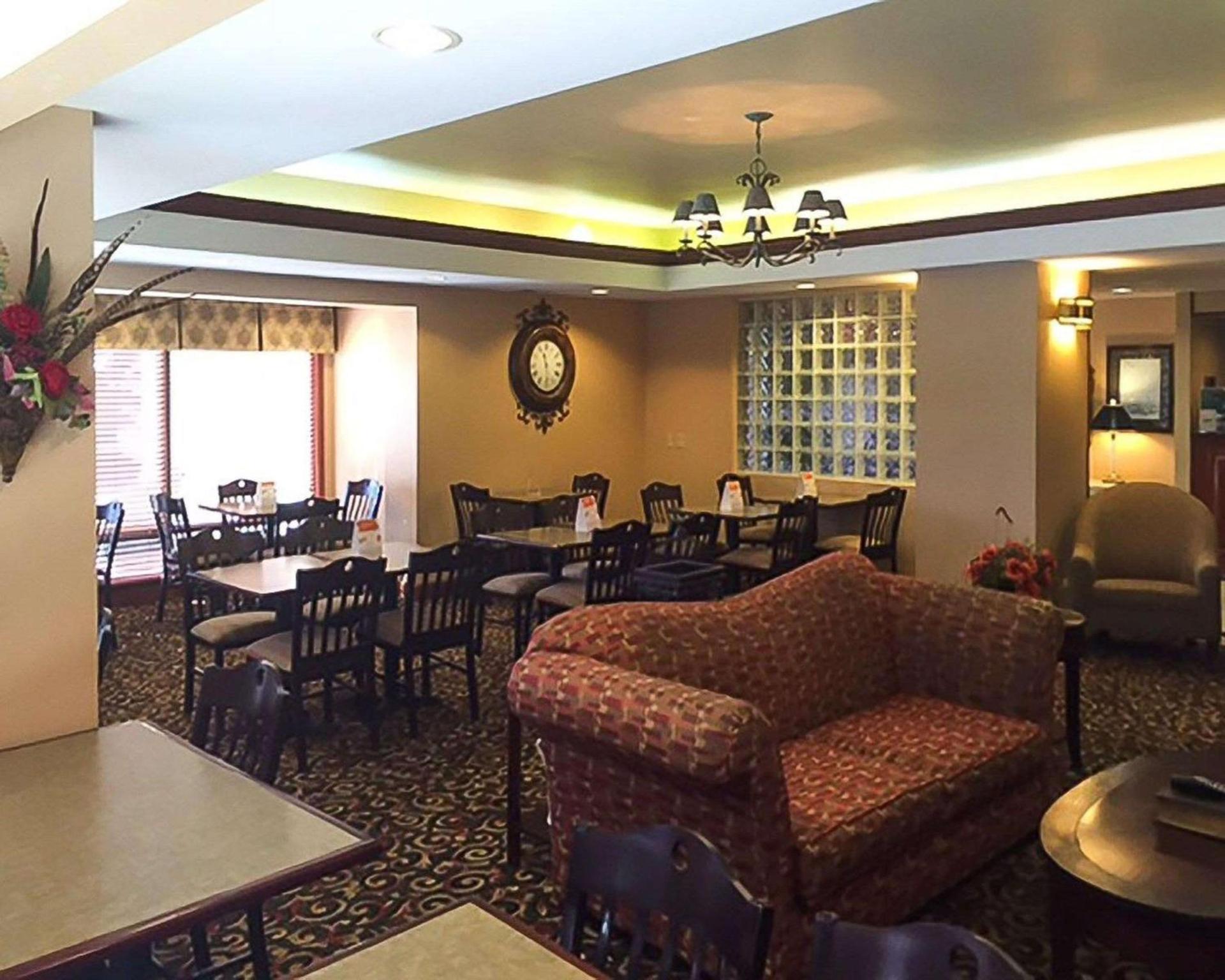 Econo Lodge Cordele photo 3