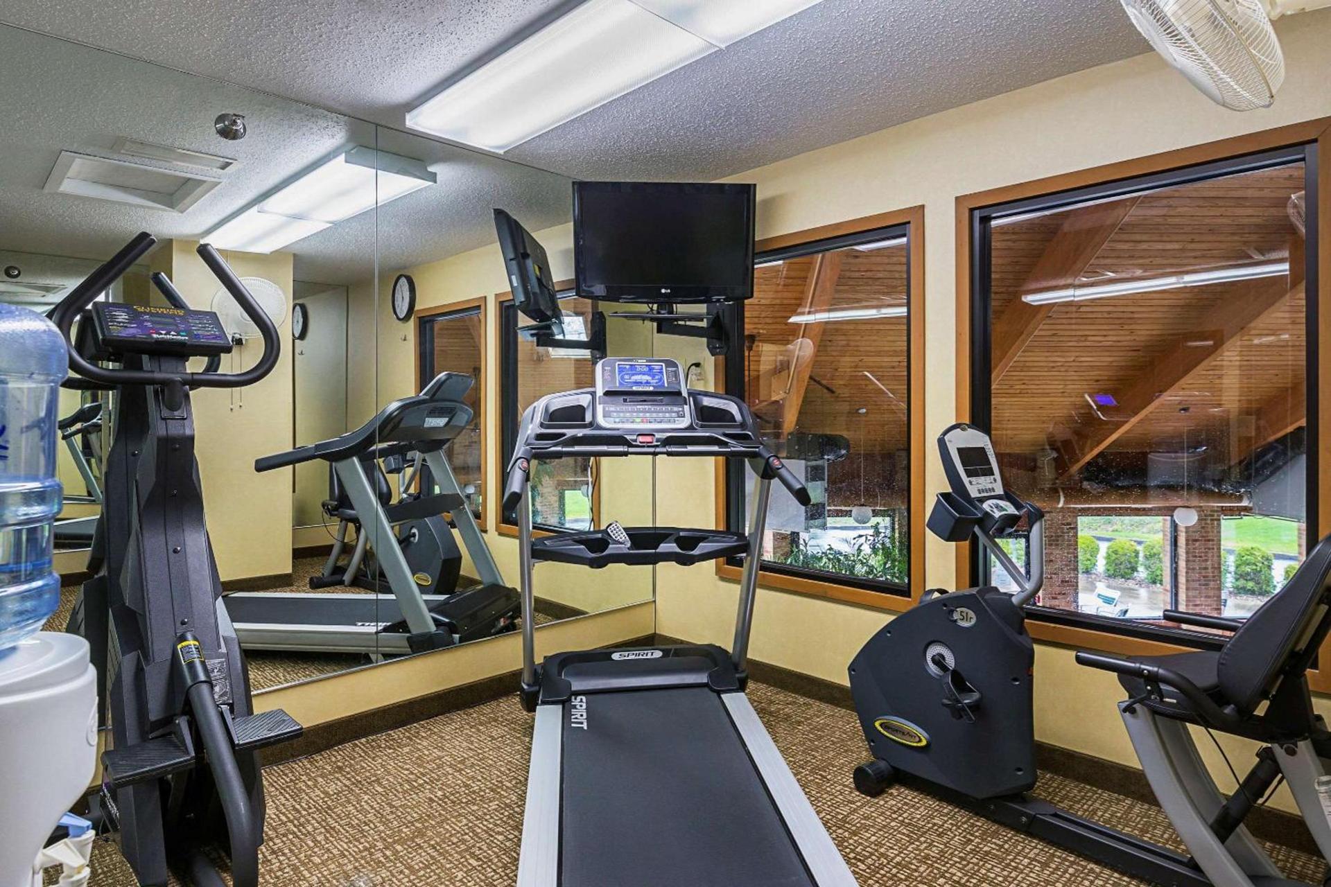Quality Inn Waverly photo 31