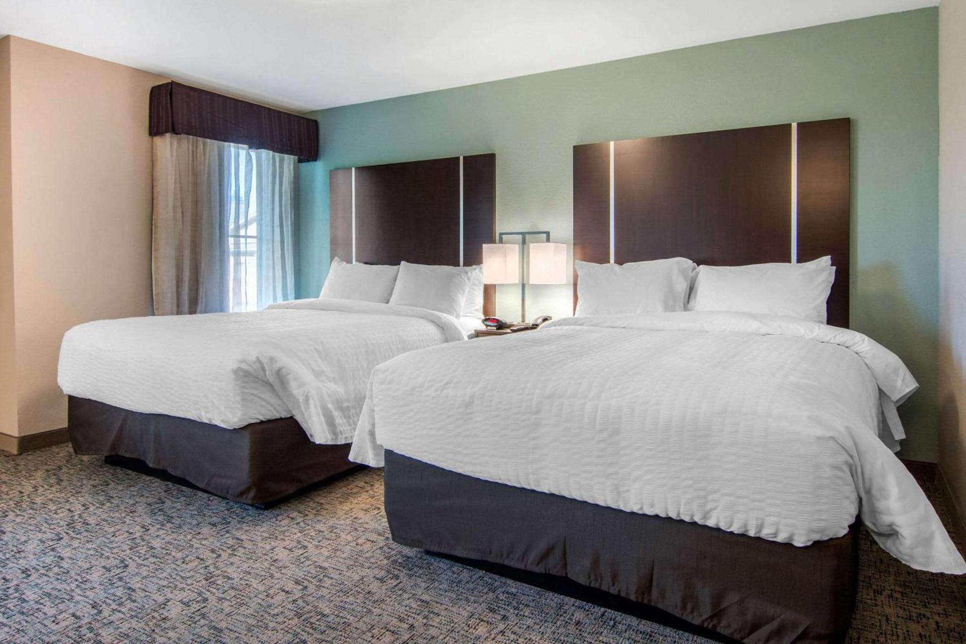 Clarion Inn & Suites Atlanta Downtown photo 5