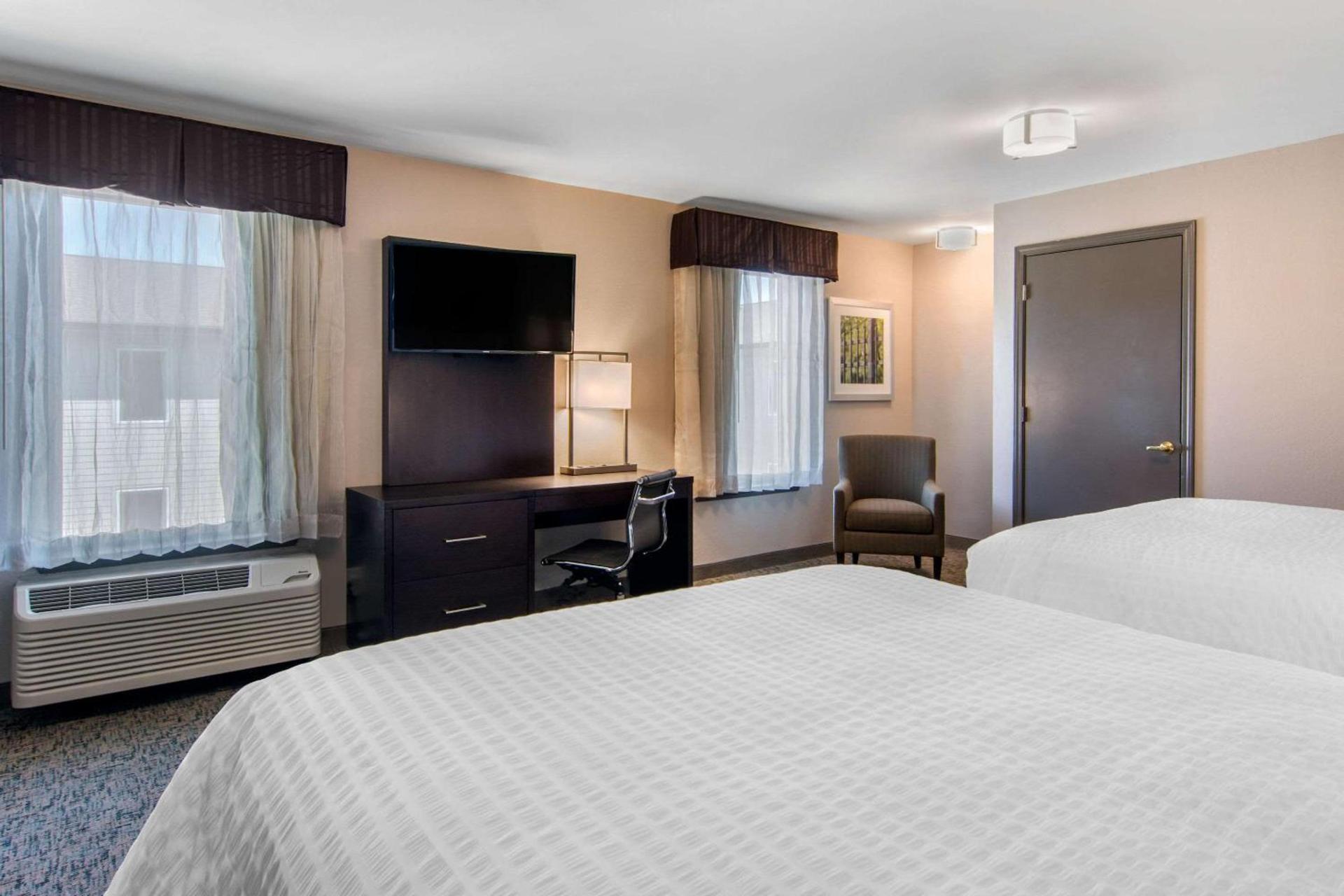 Clarion Inn & Suites Atlanta Downtown photo 8