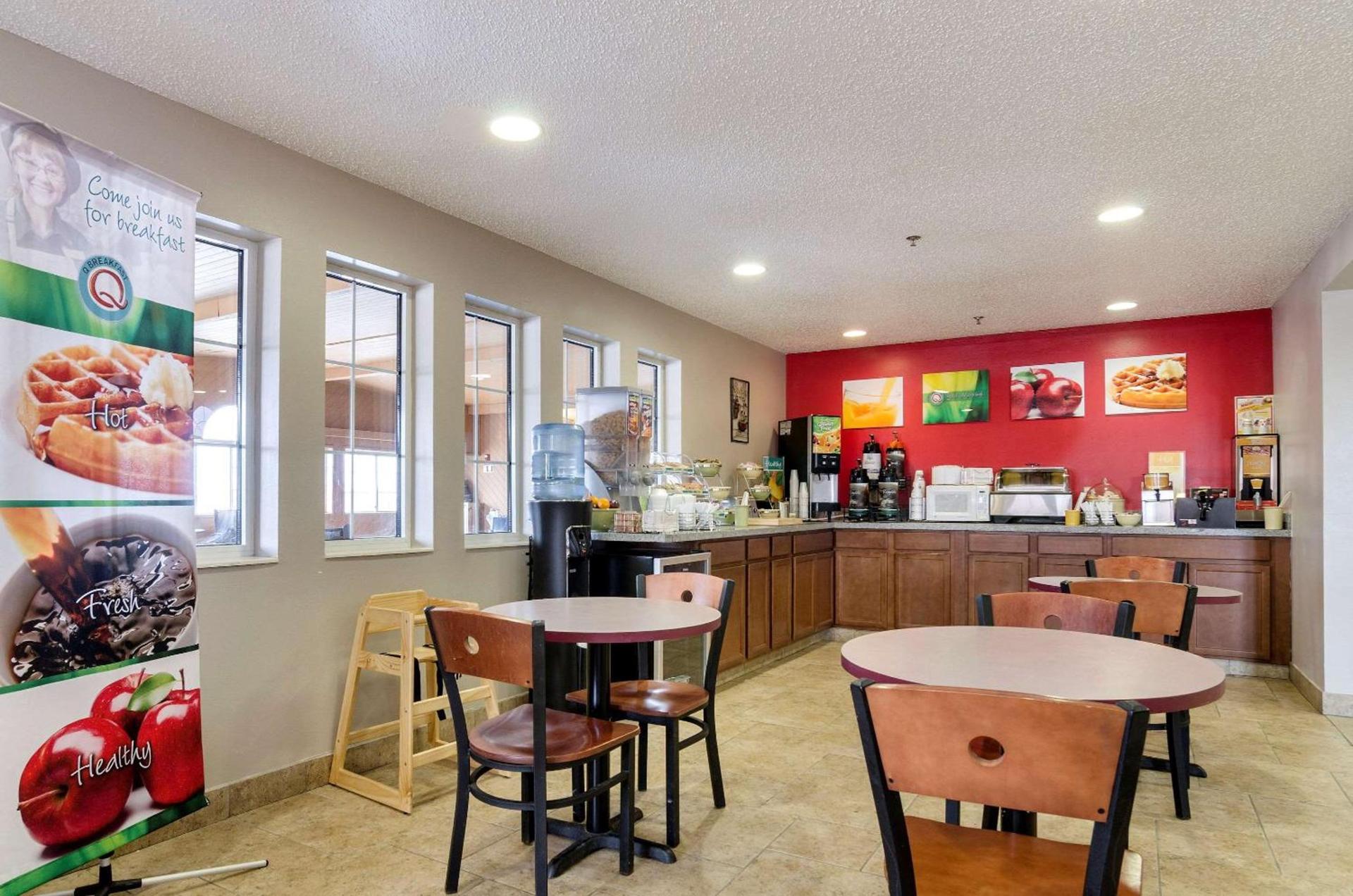 Quality Inn Osceola photo 28
