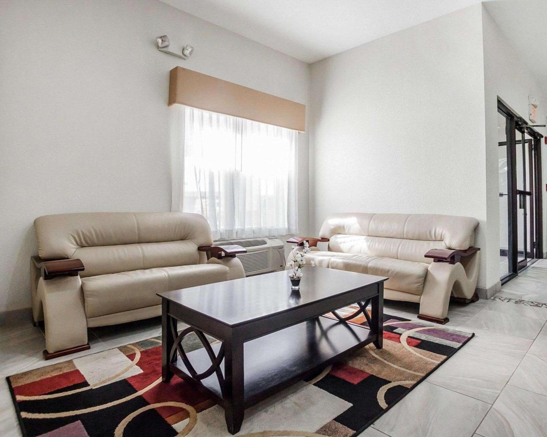 Quality Inn & Suites Altoona - Des Moines photo 6