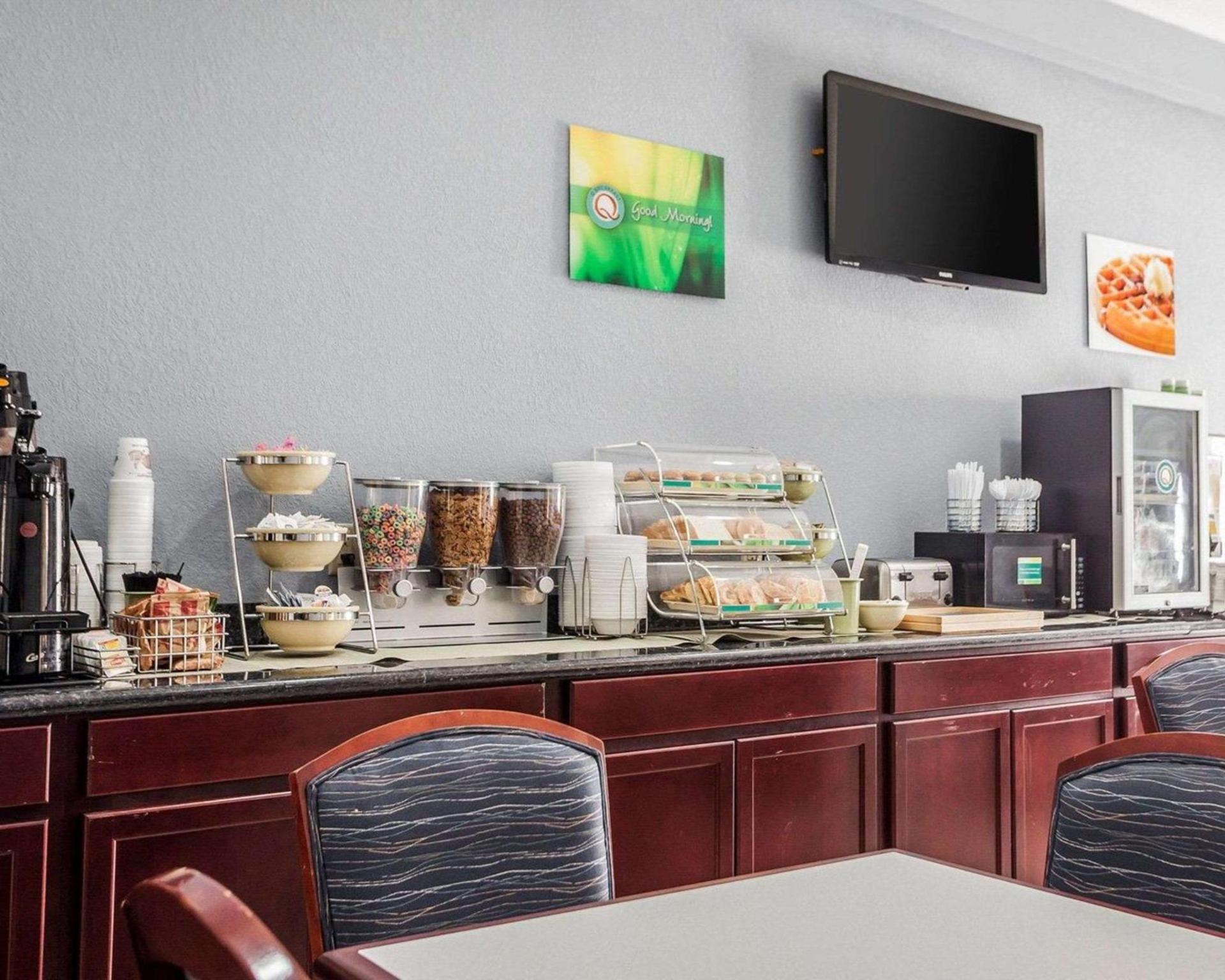 Quality Inn & Suites Altoona - Des Moines photo 26