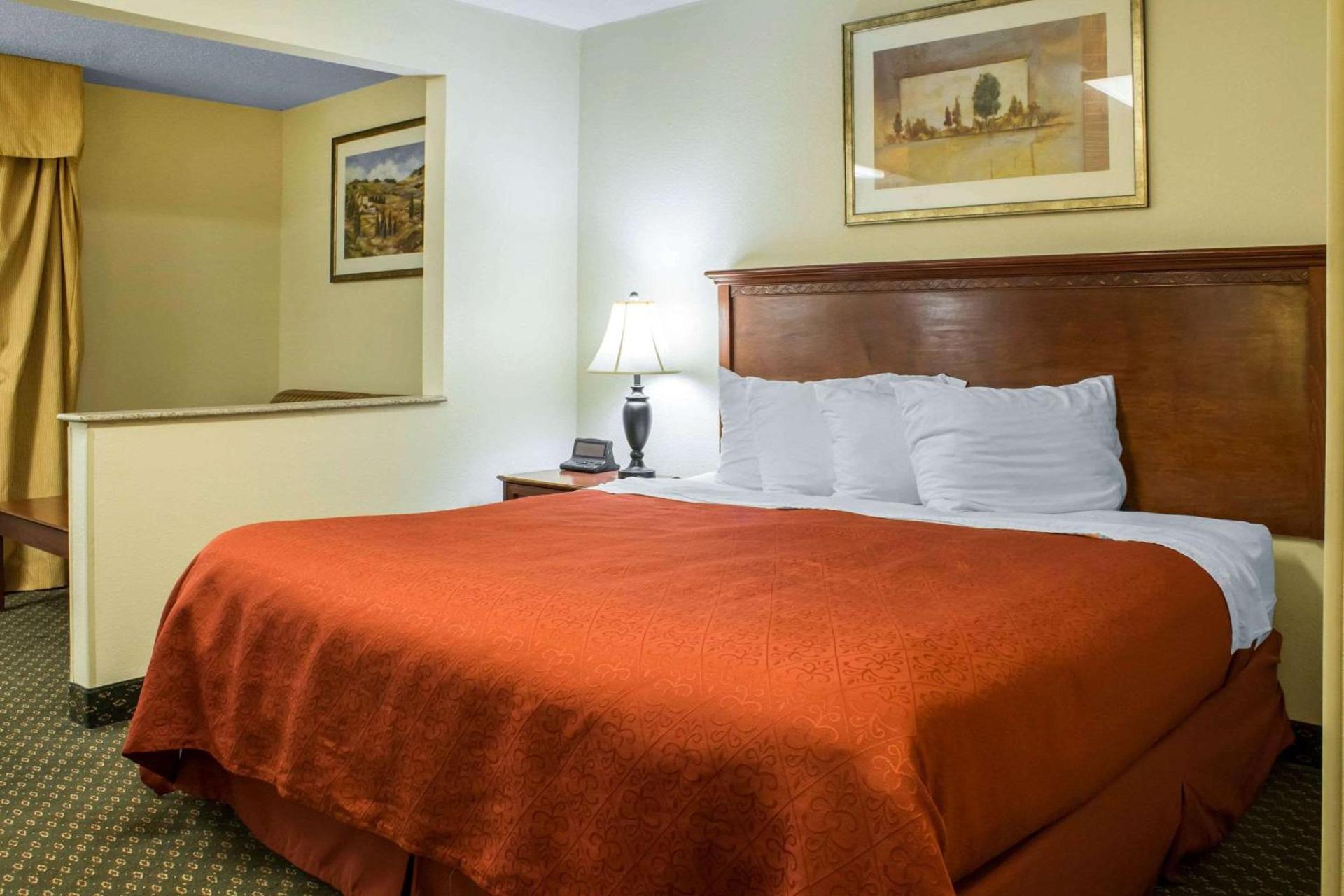 Quality Inn & Suites Sioux City Southeast photo 26