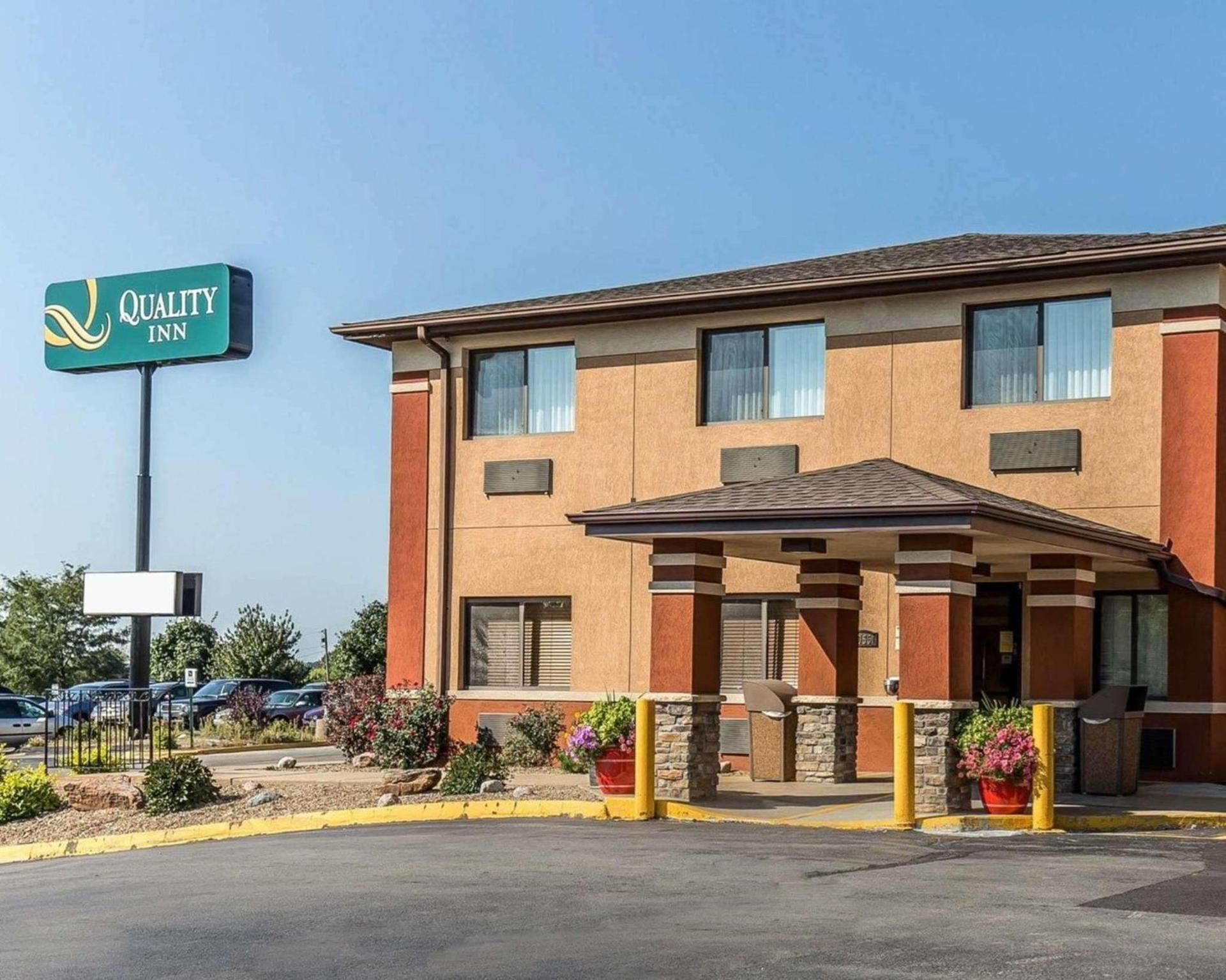 Quality Inn at Collins Road - Cedar Rapids — hotel in Cedar Rapids