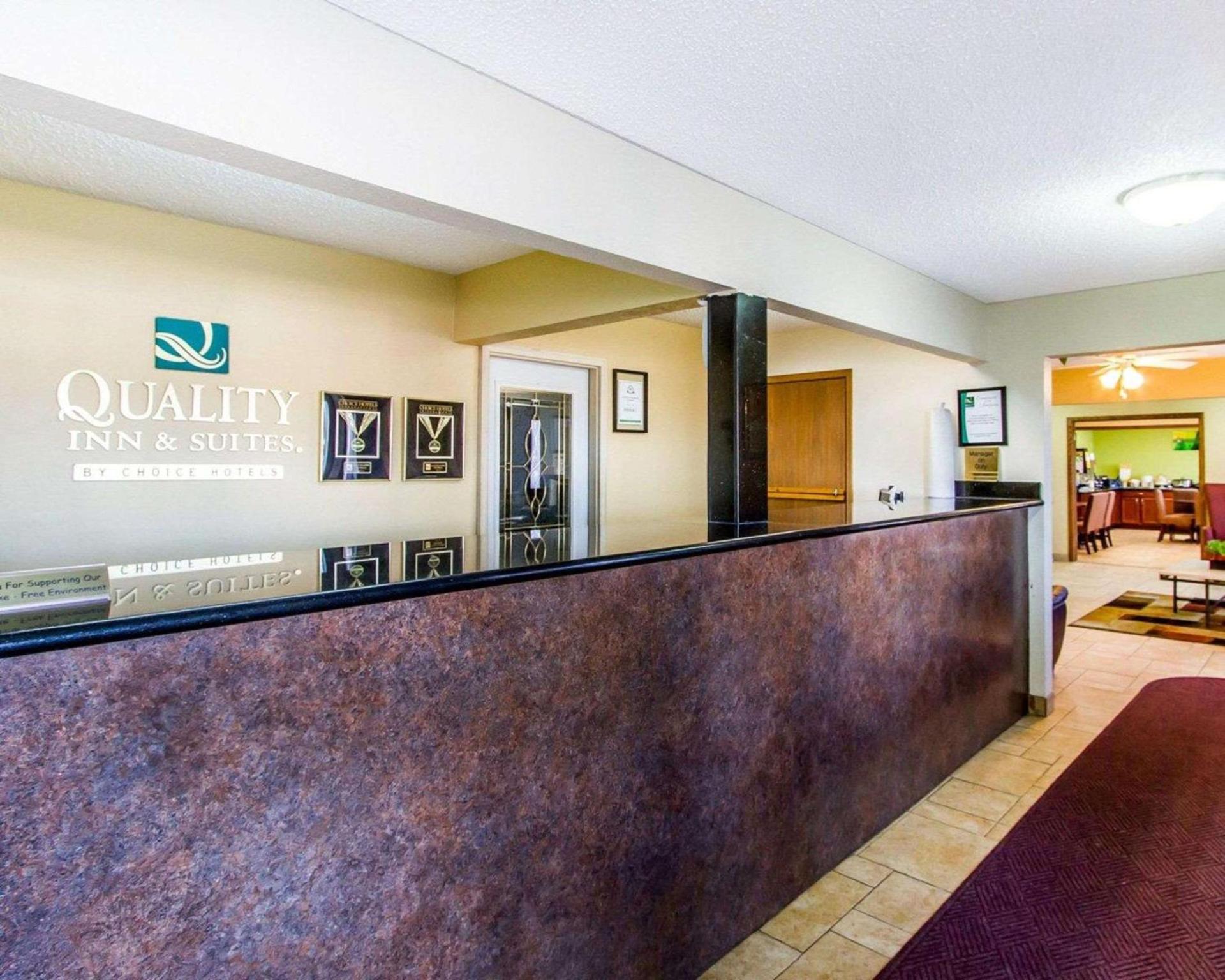 Quality Inn & Suites Ottumwa North photo 5