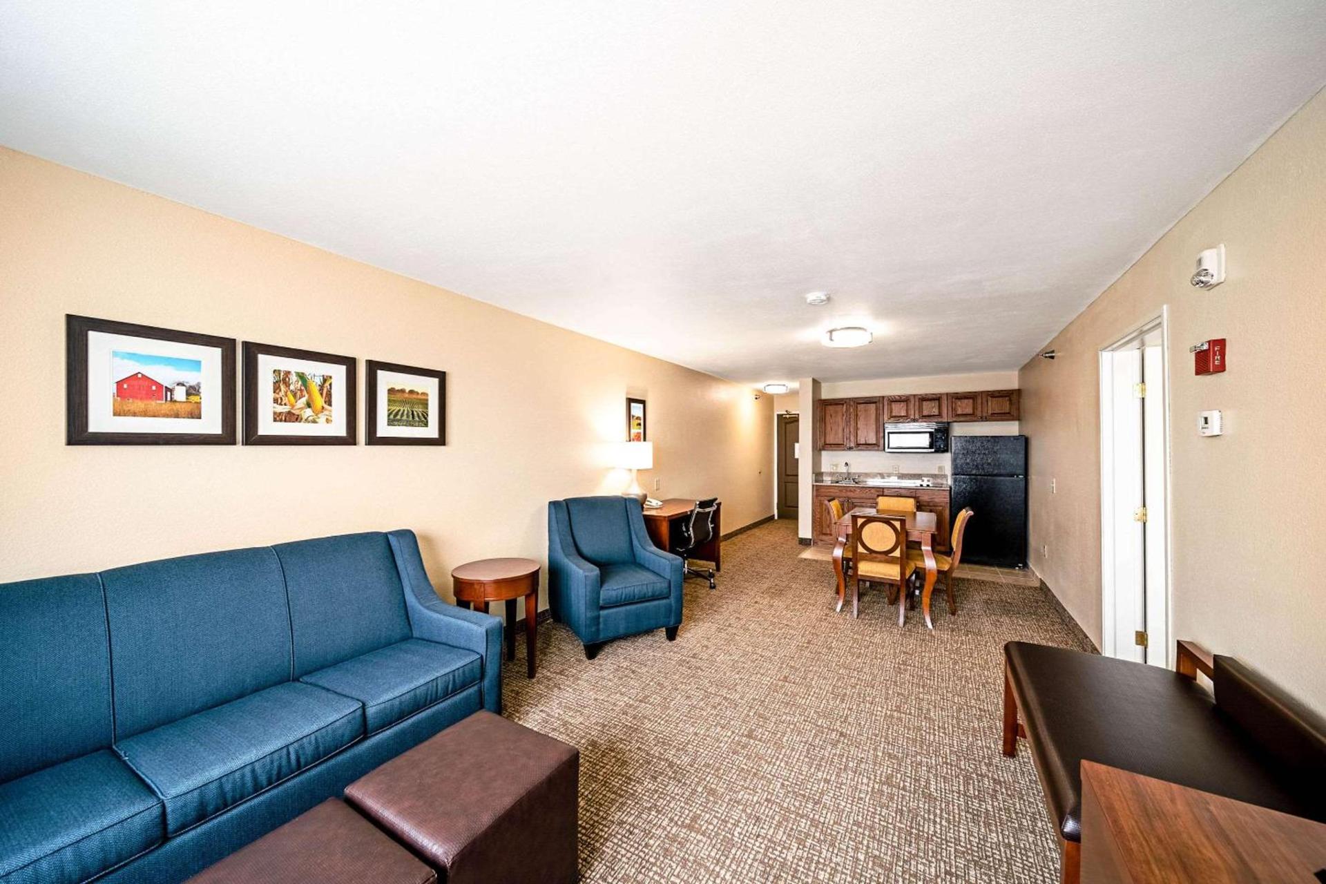 Comfort Inn & Suites Independence photo 25