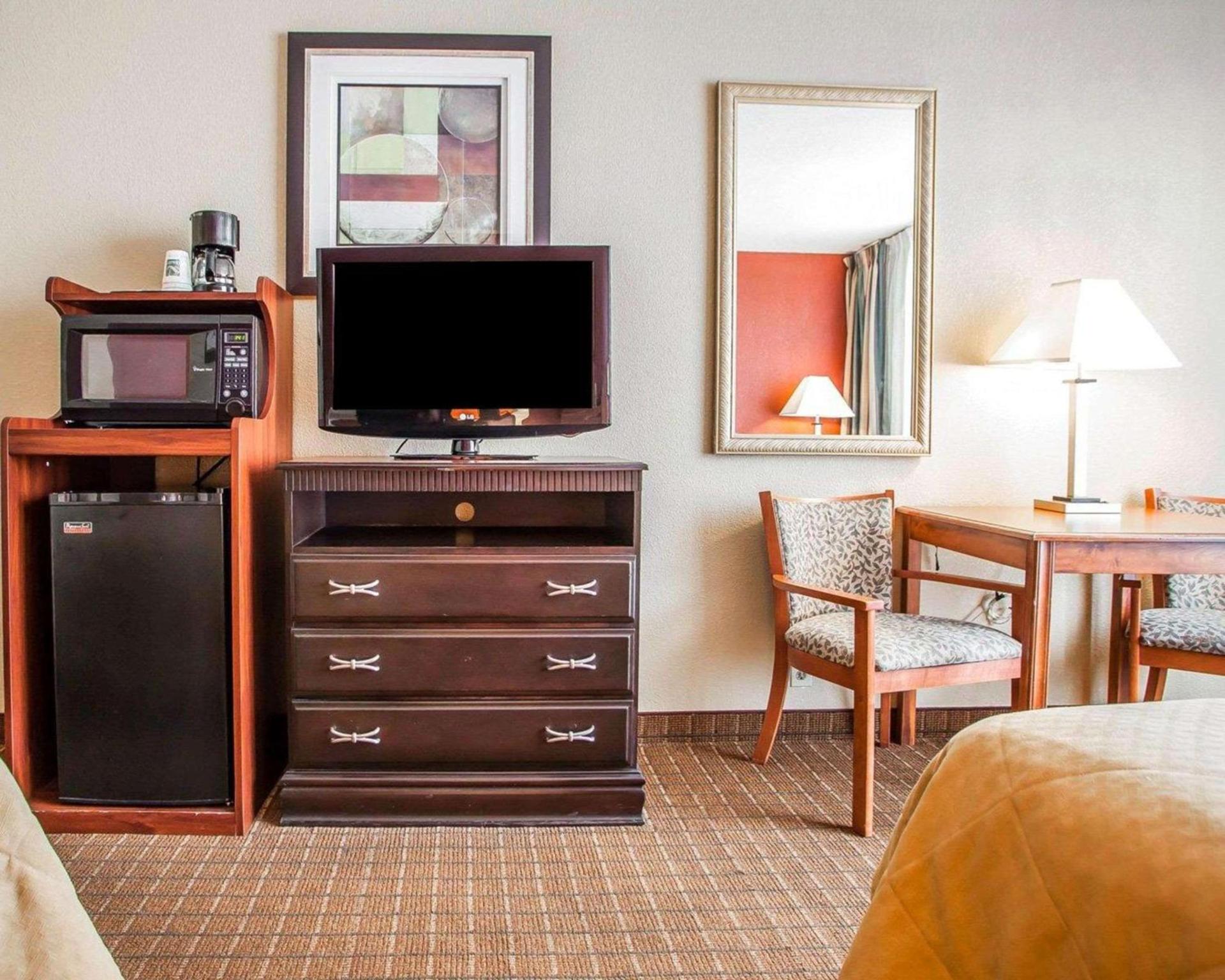 Quality Inn Fort Dodge photo 10