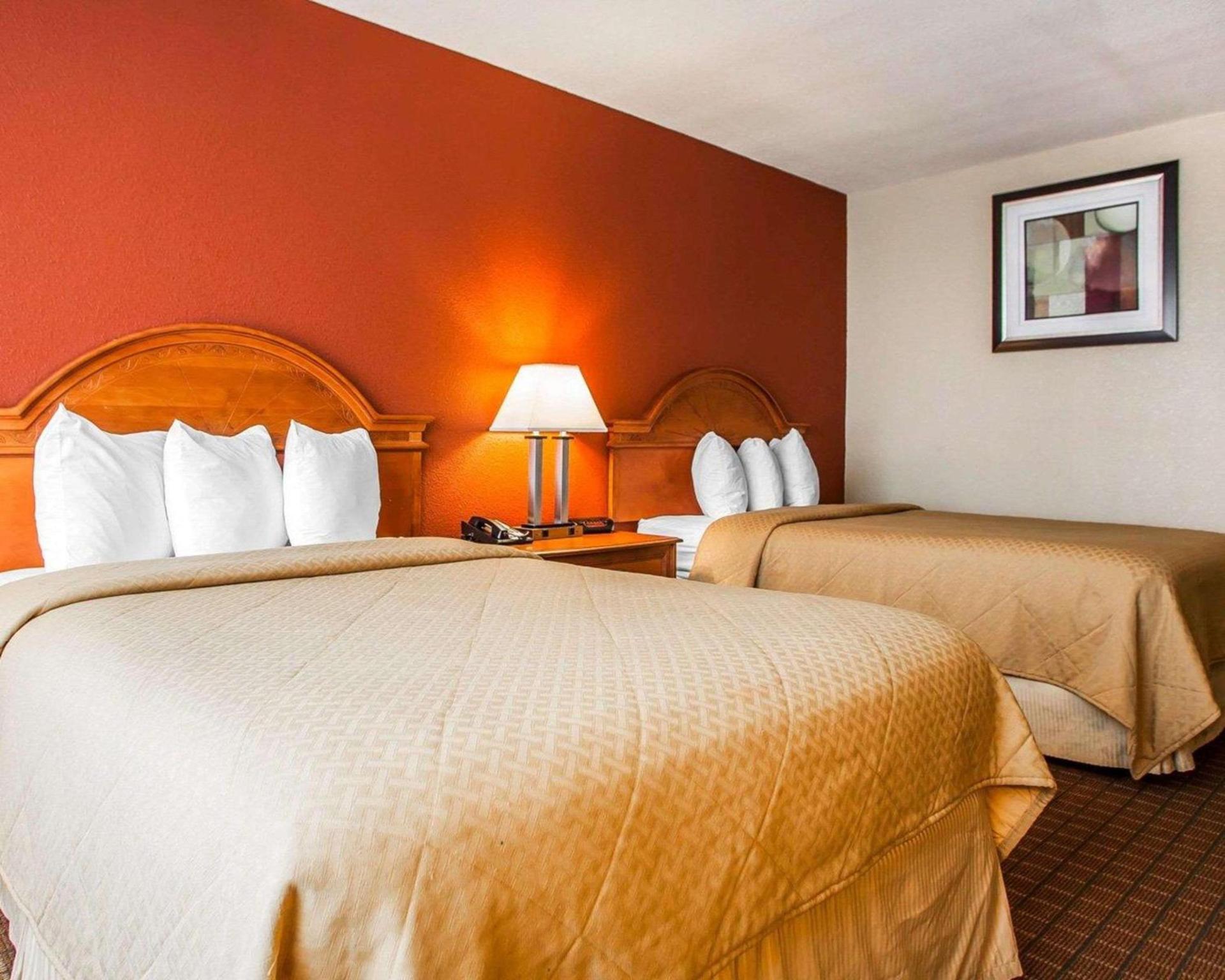 Quality Inn Fort Dodge photo 12