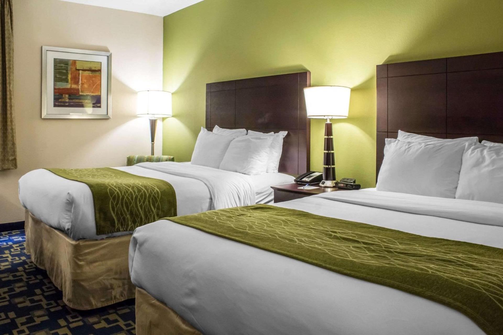 Econo Lodge Ankeny - Des Moines photo 20