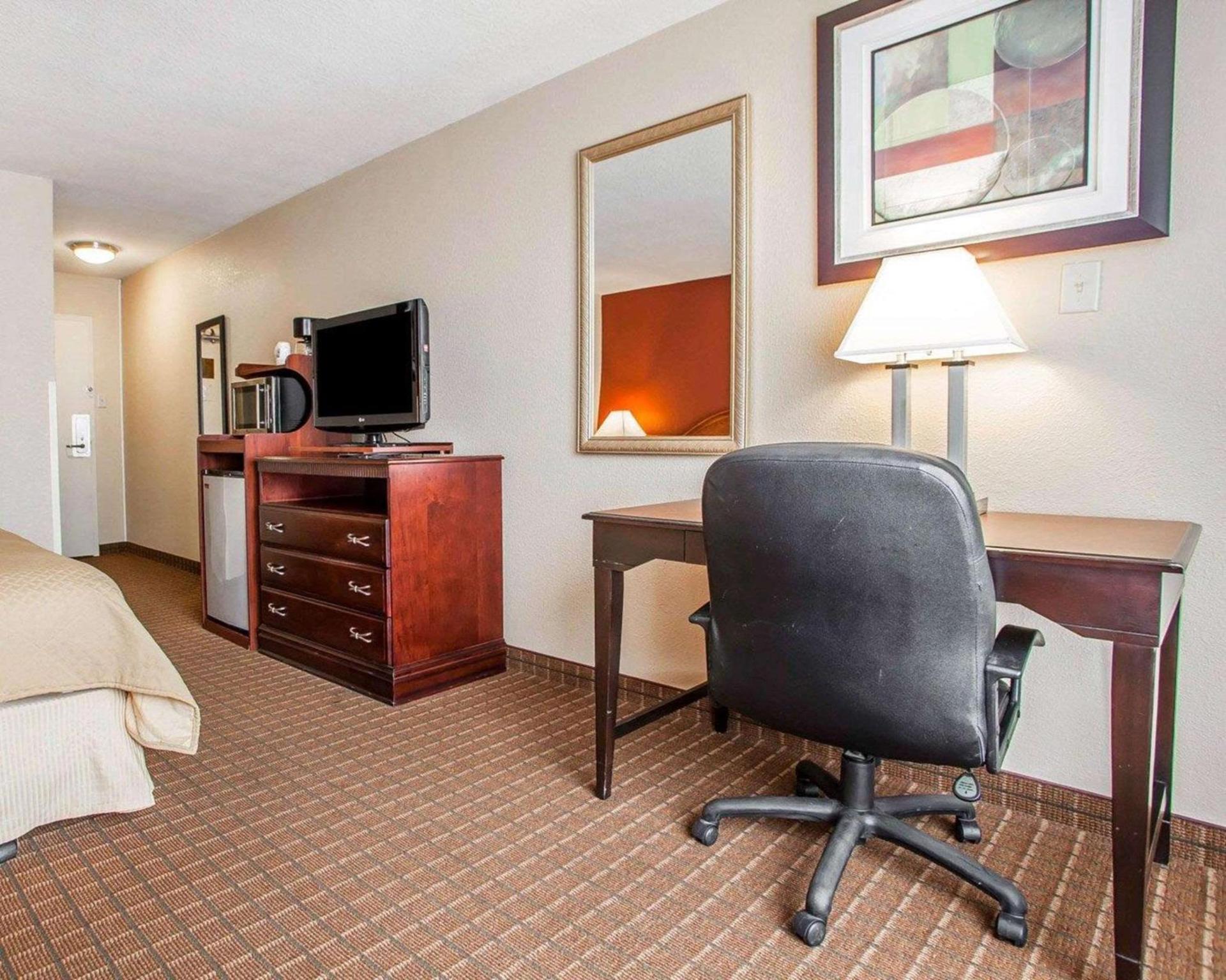 Quality Inn Fort Dodge photo 16