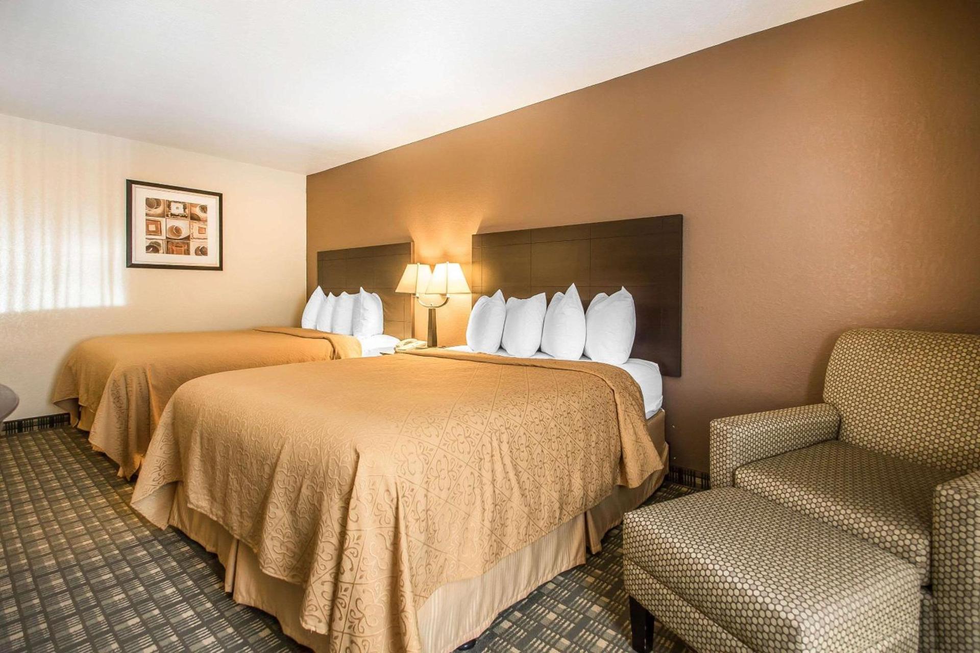 Quality Inn & Suites Decorah photo 23