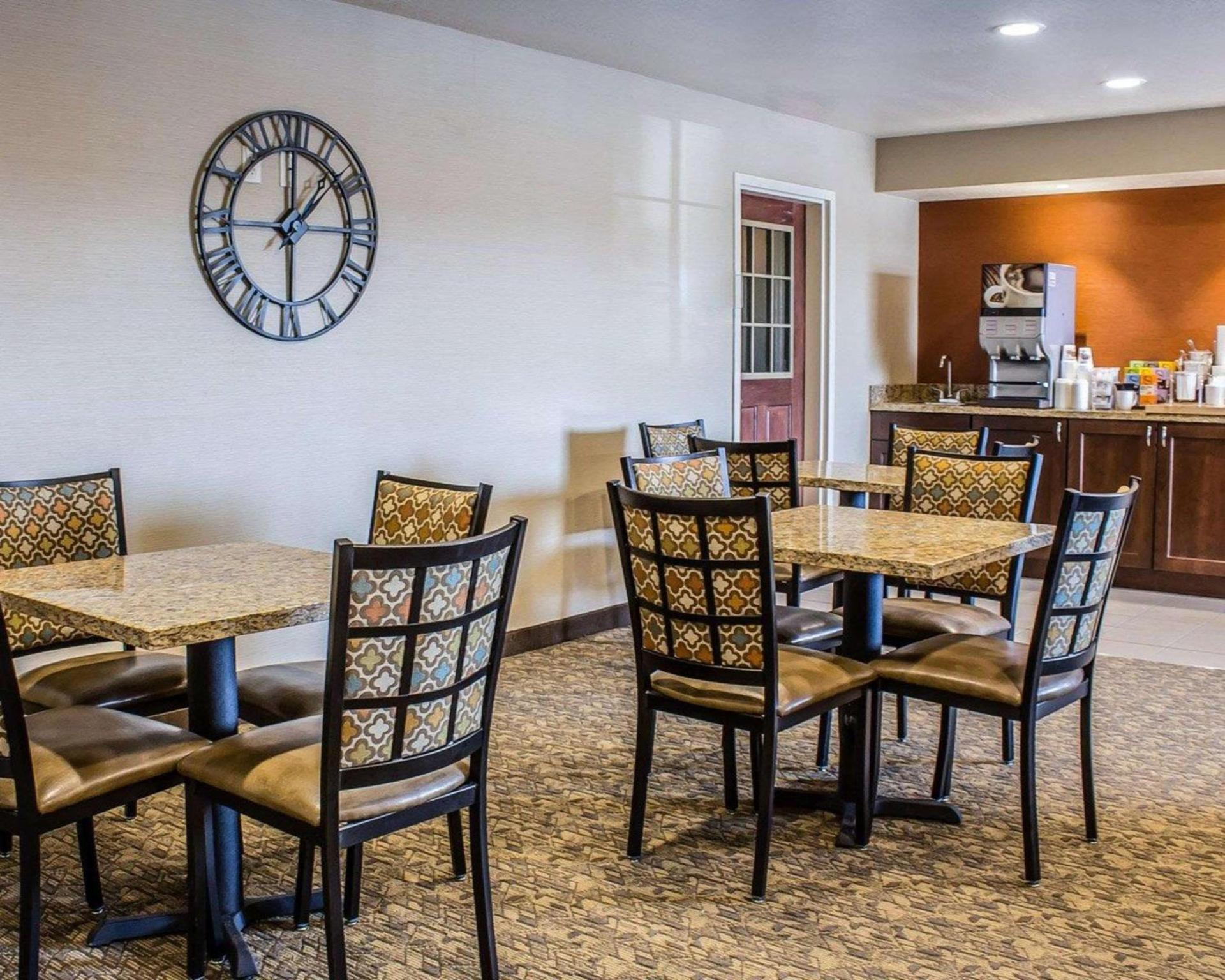 MainStay Suites Coralville - Iowa City photo 26