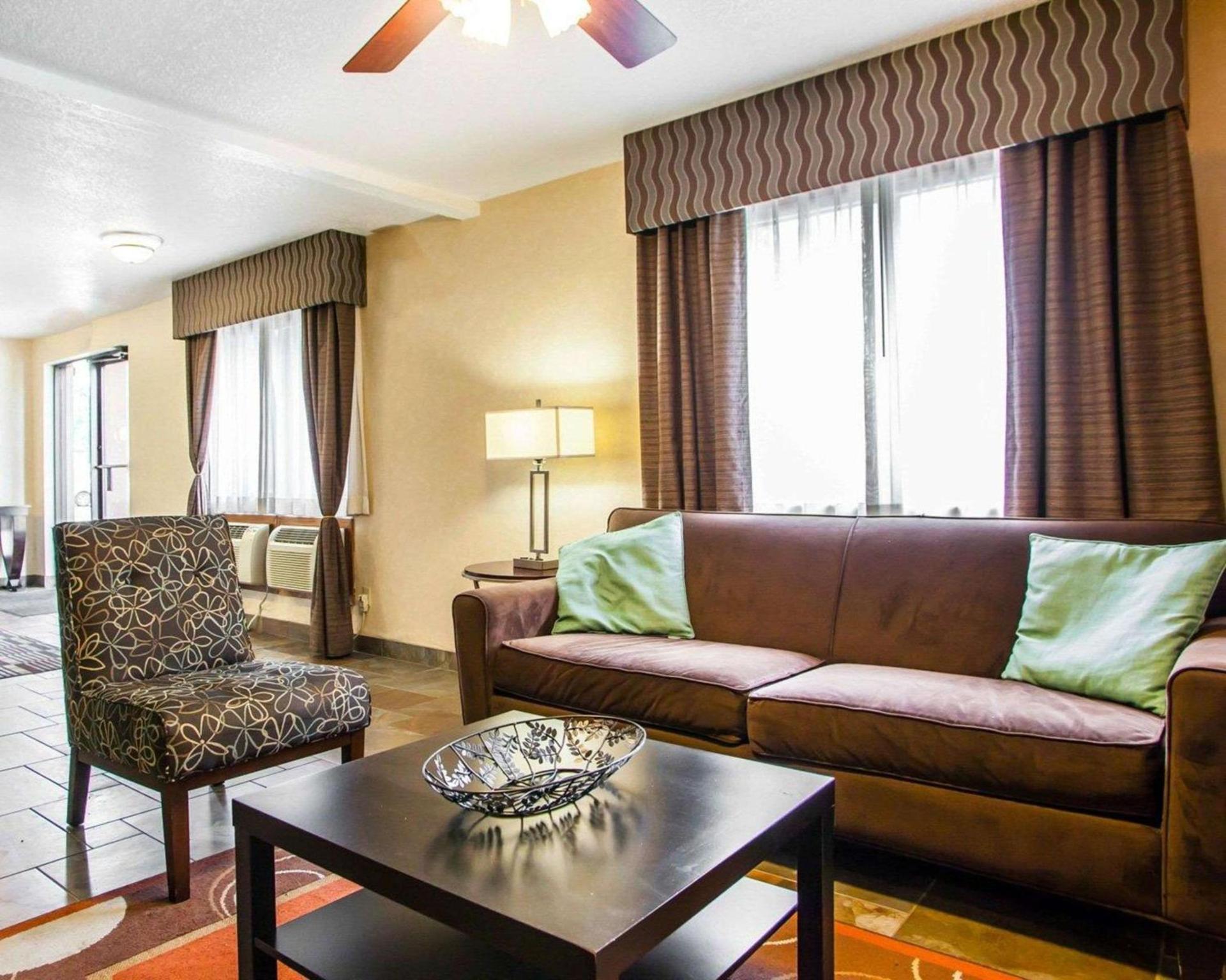 Quality Inn & Suites Ankeny-Des Moines photo 6
