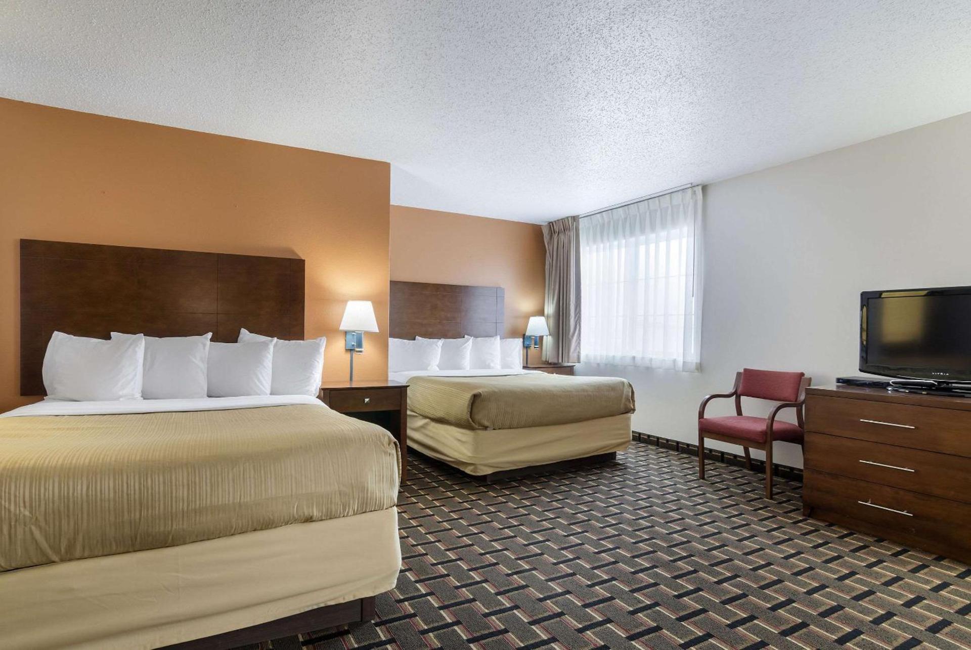 Quality Inn Osceola photo 15