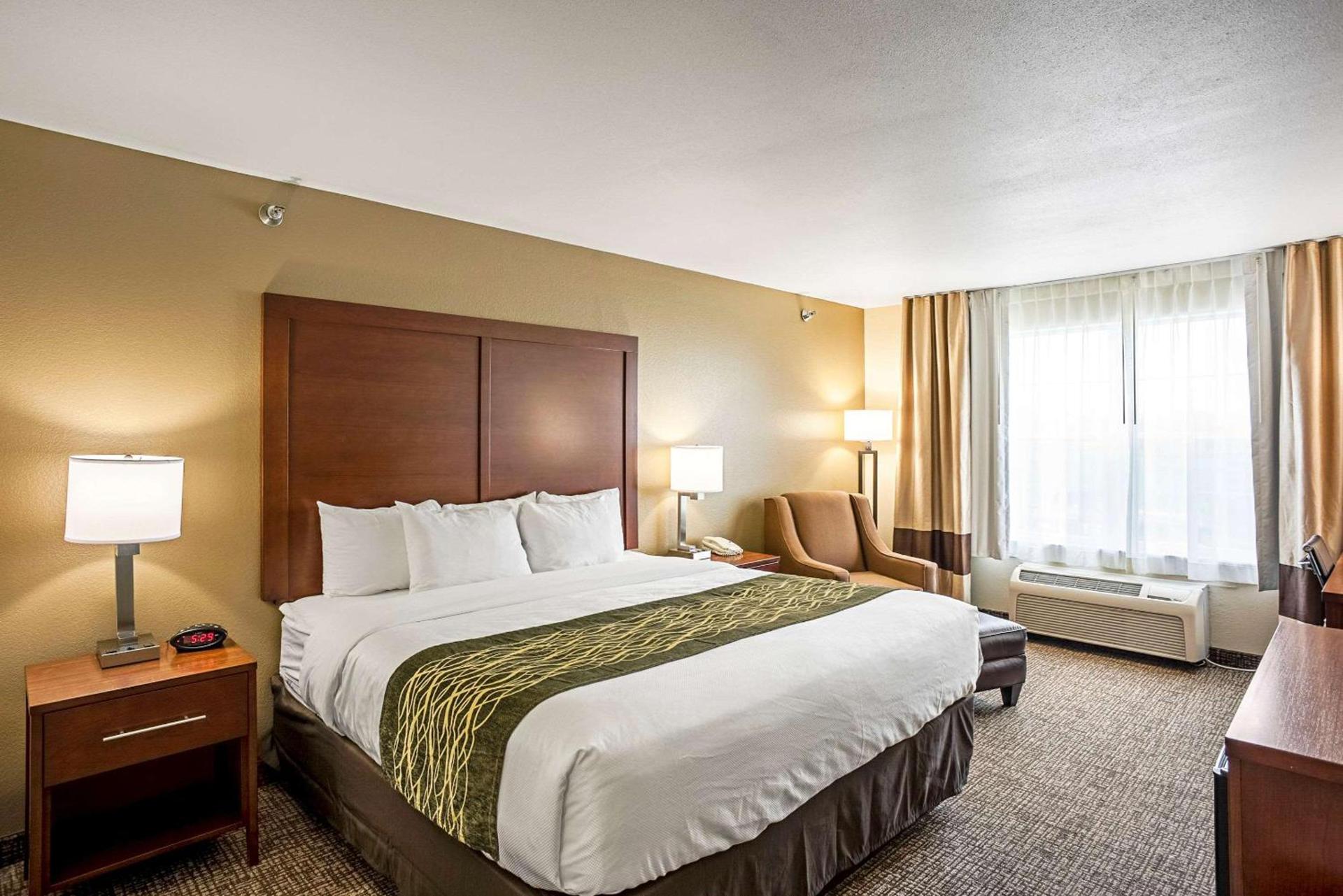 Comfort Inn & Suites Independence photo 10
