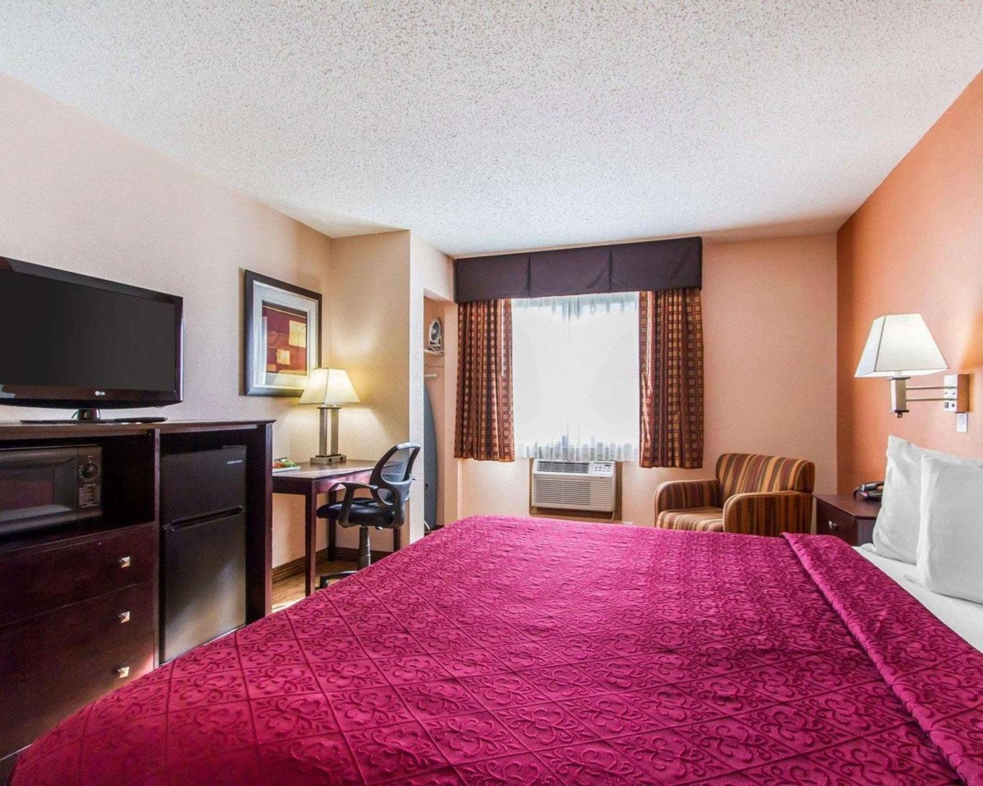 Quality Inn & Suites Ottumwa North photo 30