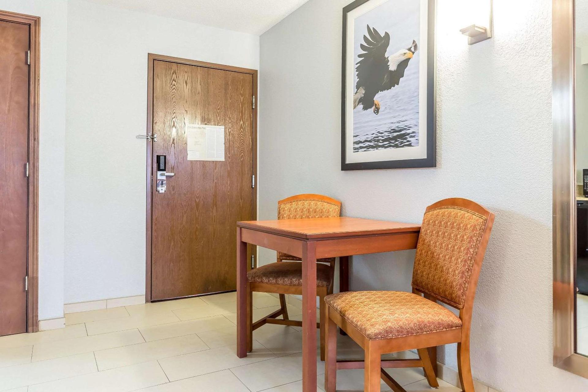 Comfort Inn Alton near I-255 photo 28